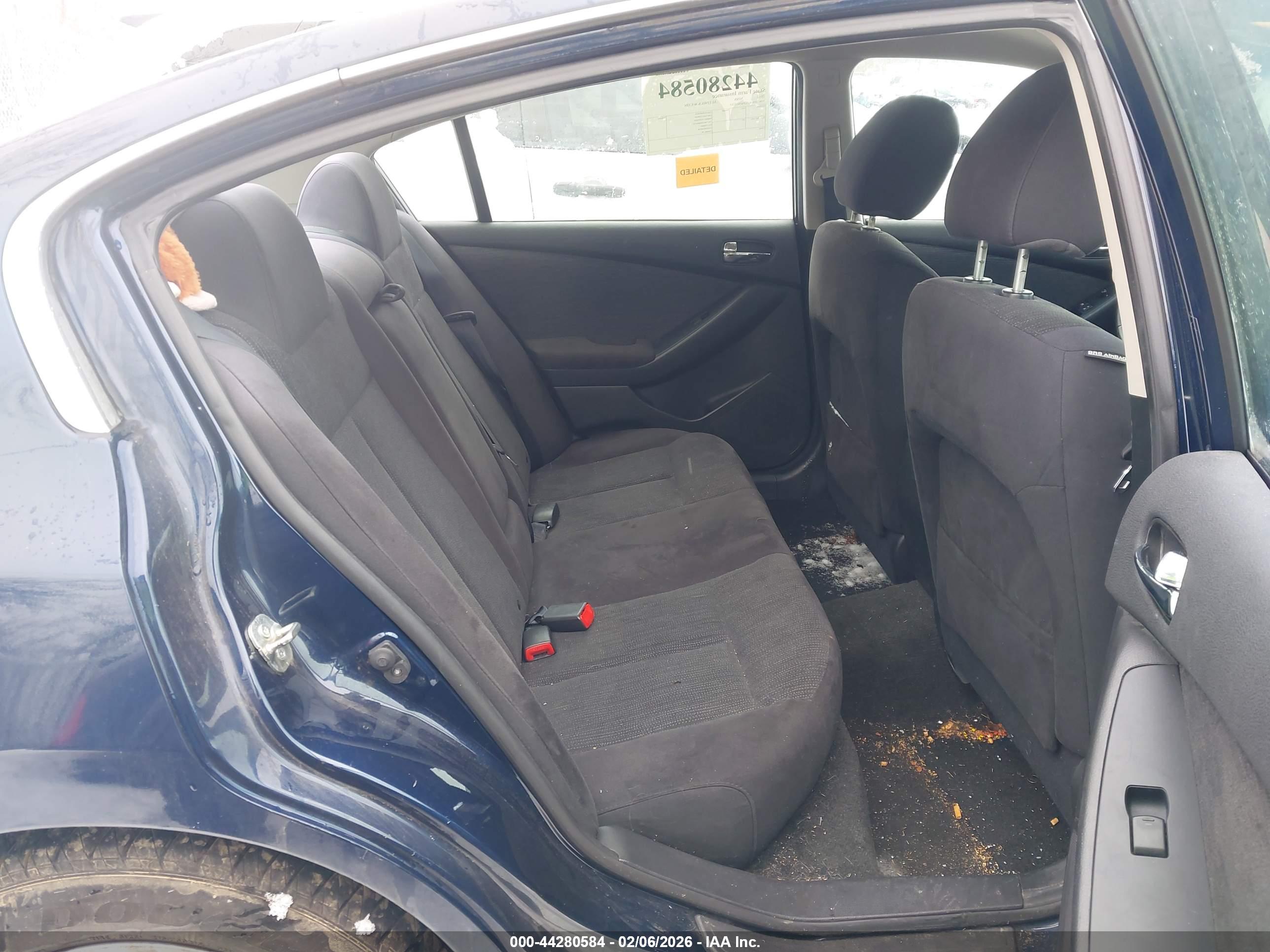 NISSAN ALTIMA image 8
