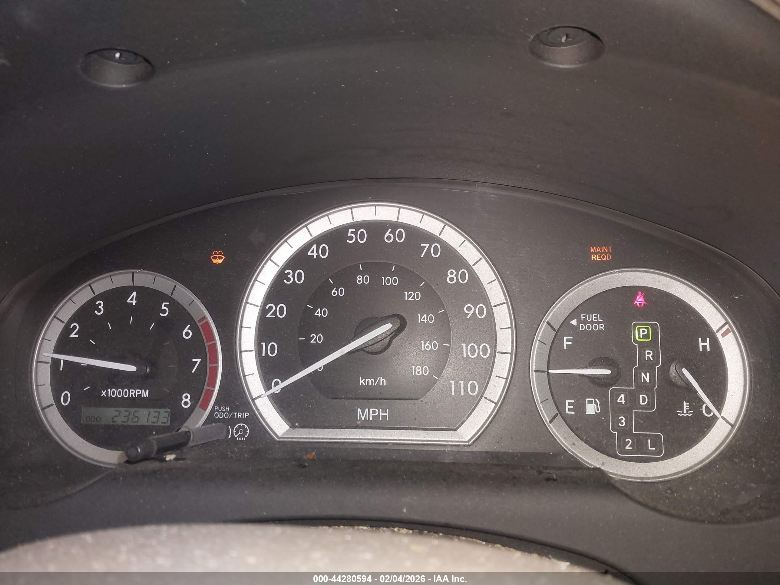TOYOTA SIENNA image 7
