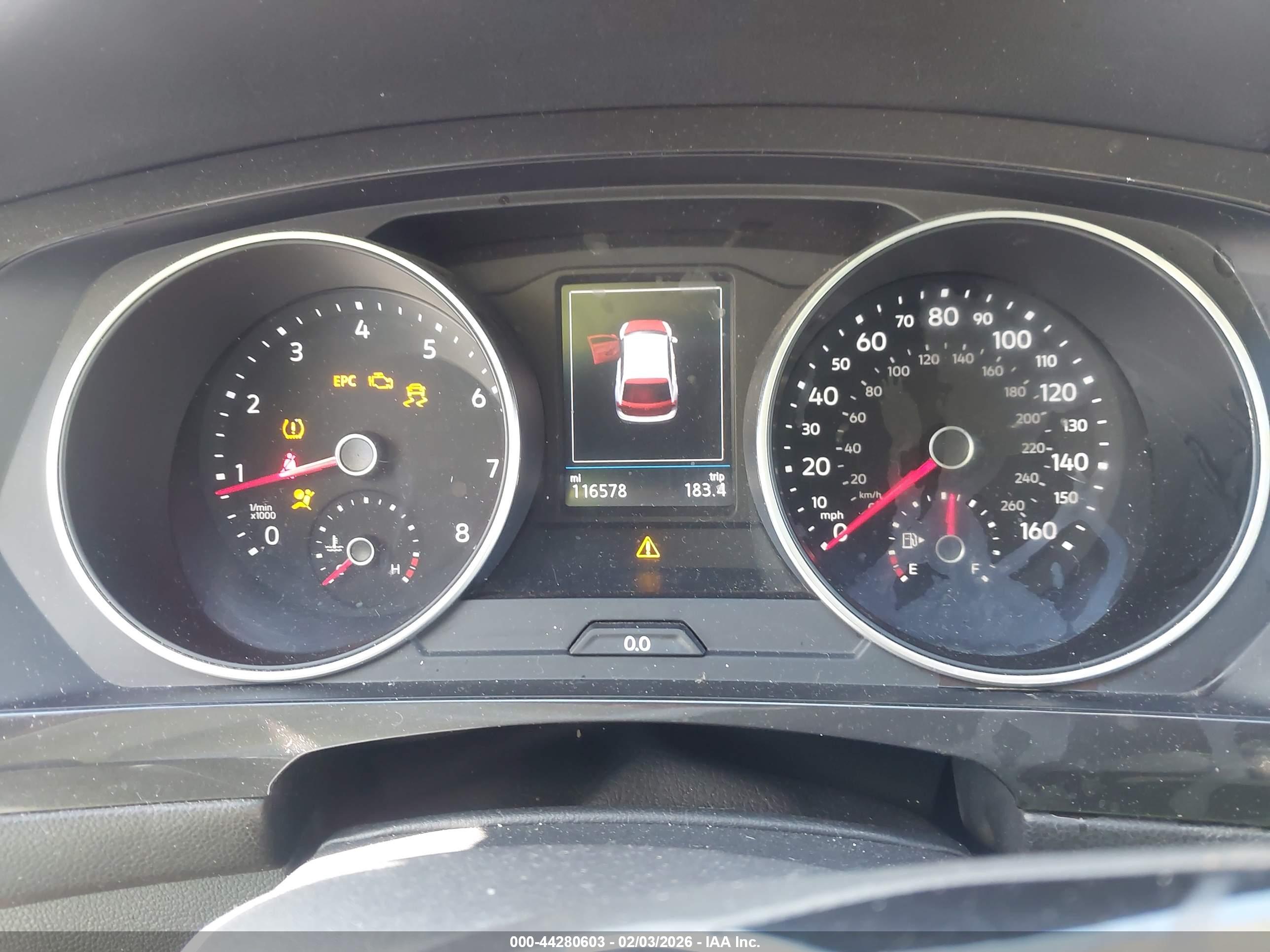 VOLKSWAGEN TIGUAN image 7