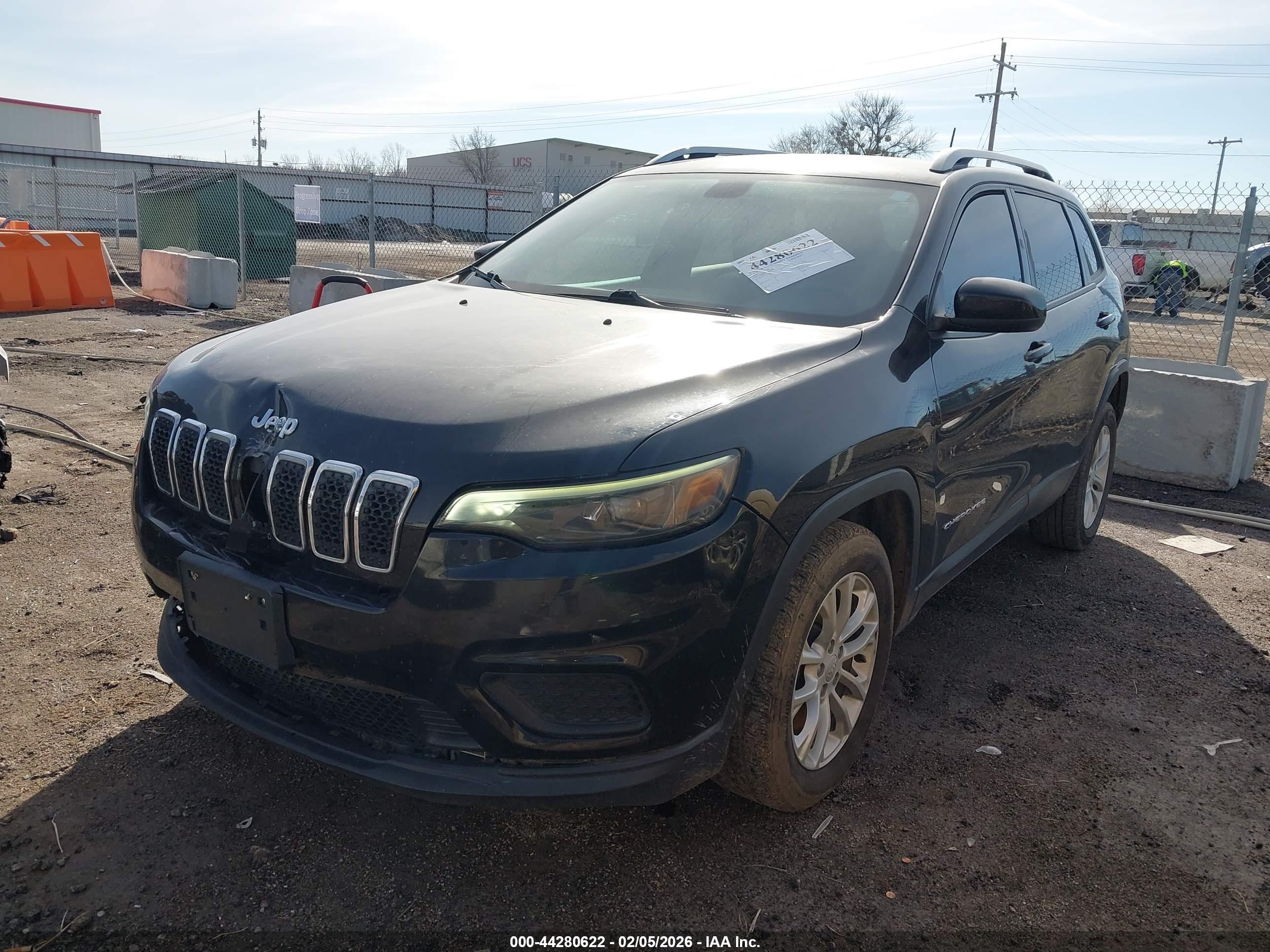 JEEP CHEROKEE image 2