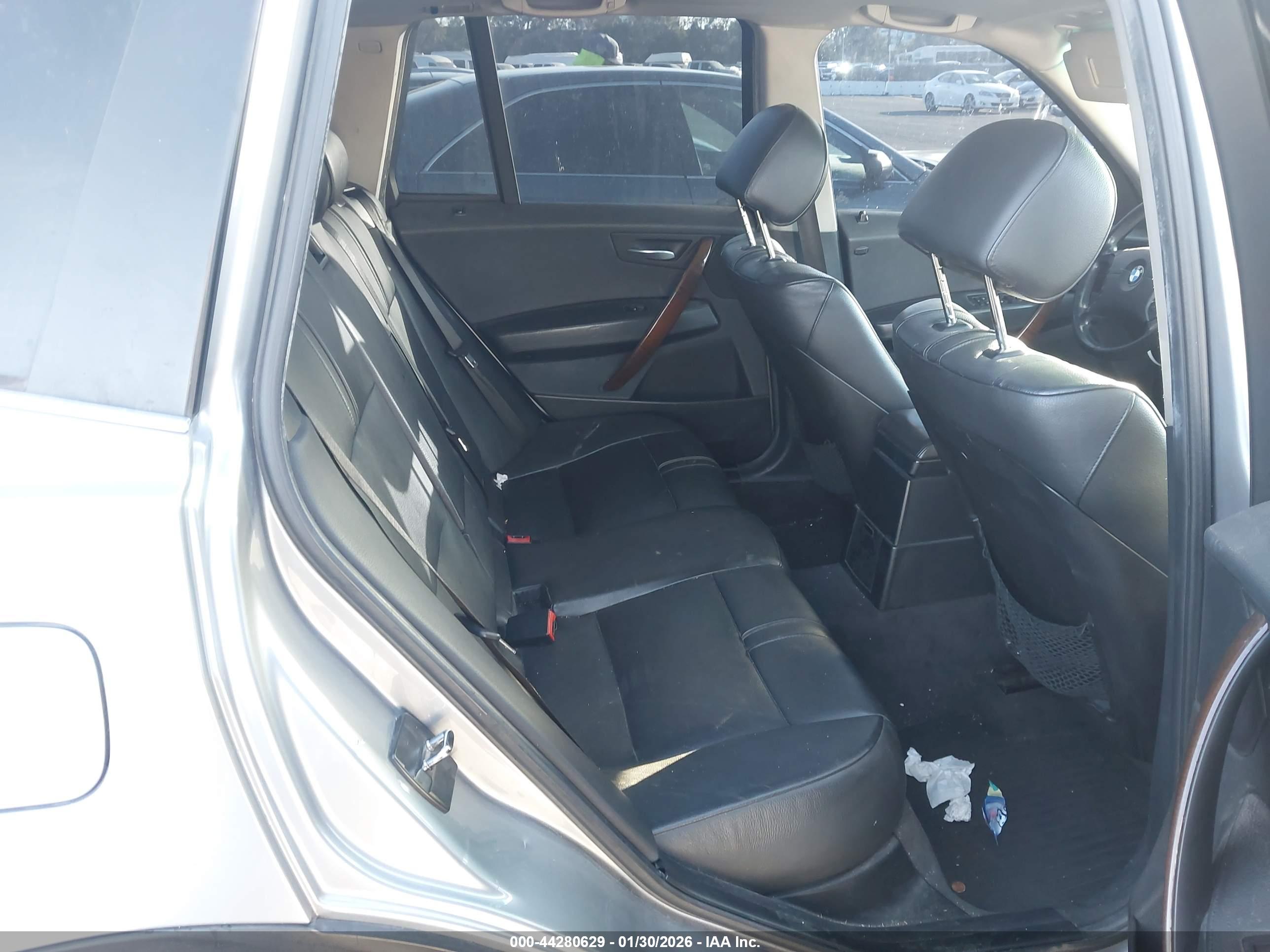 BMW X3 image 8