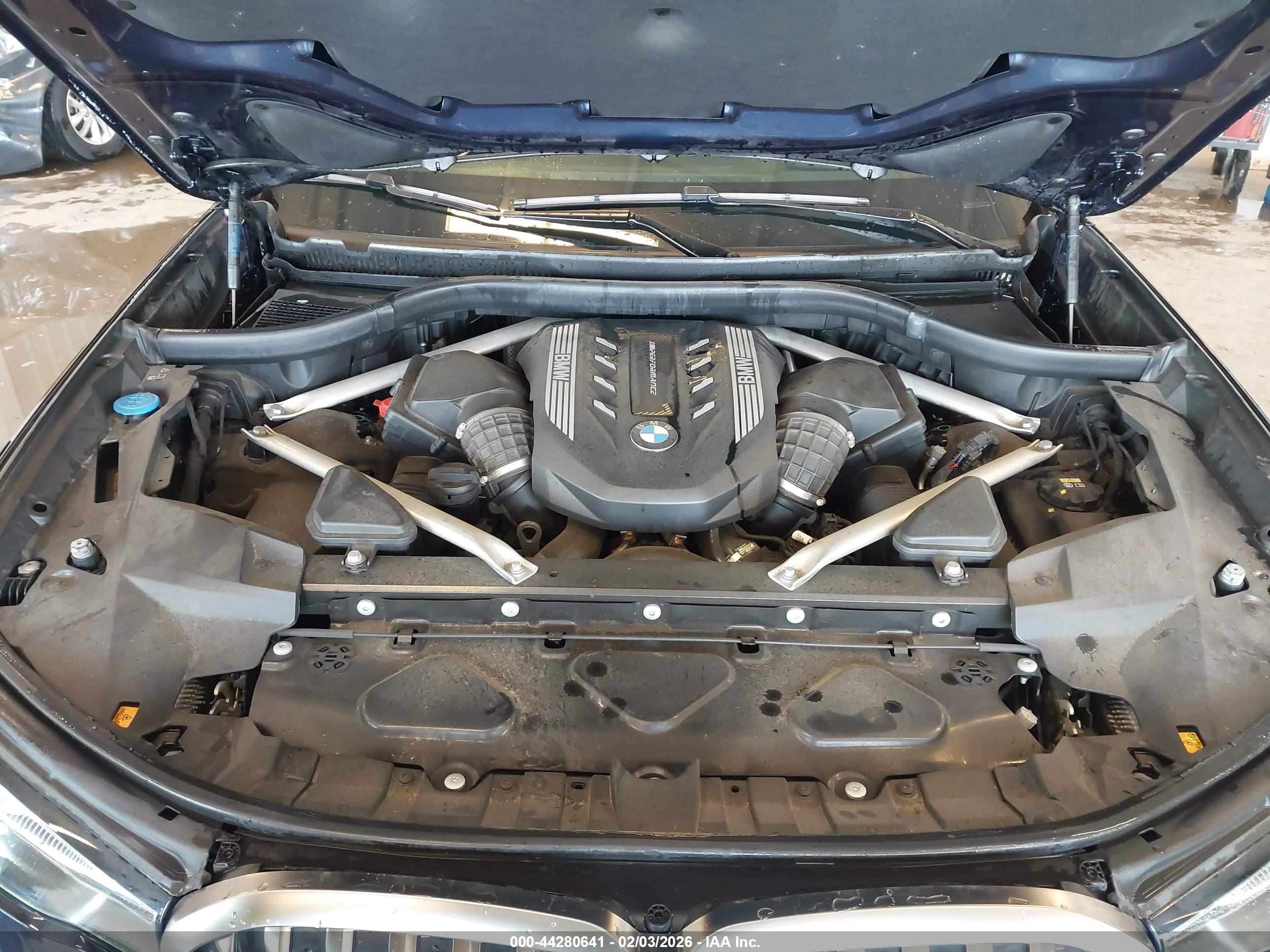BMW X7 image 10