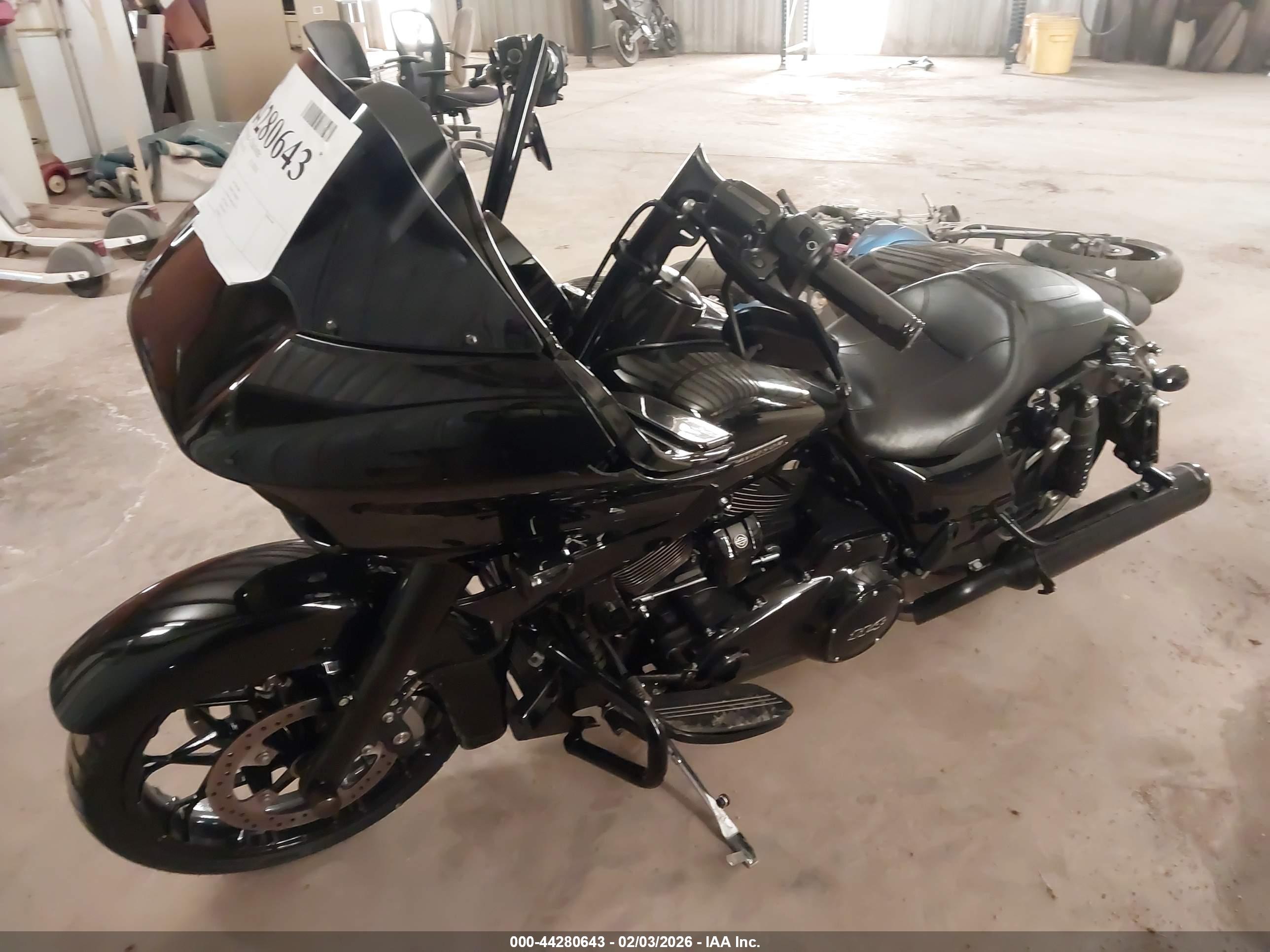 HARLEY-DAVIDSON FLTRXS image 2