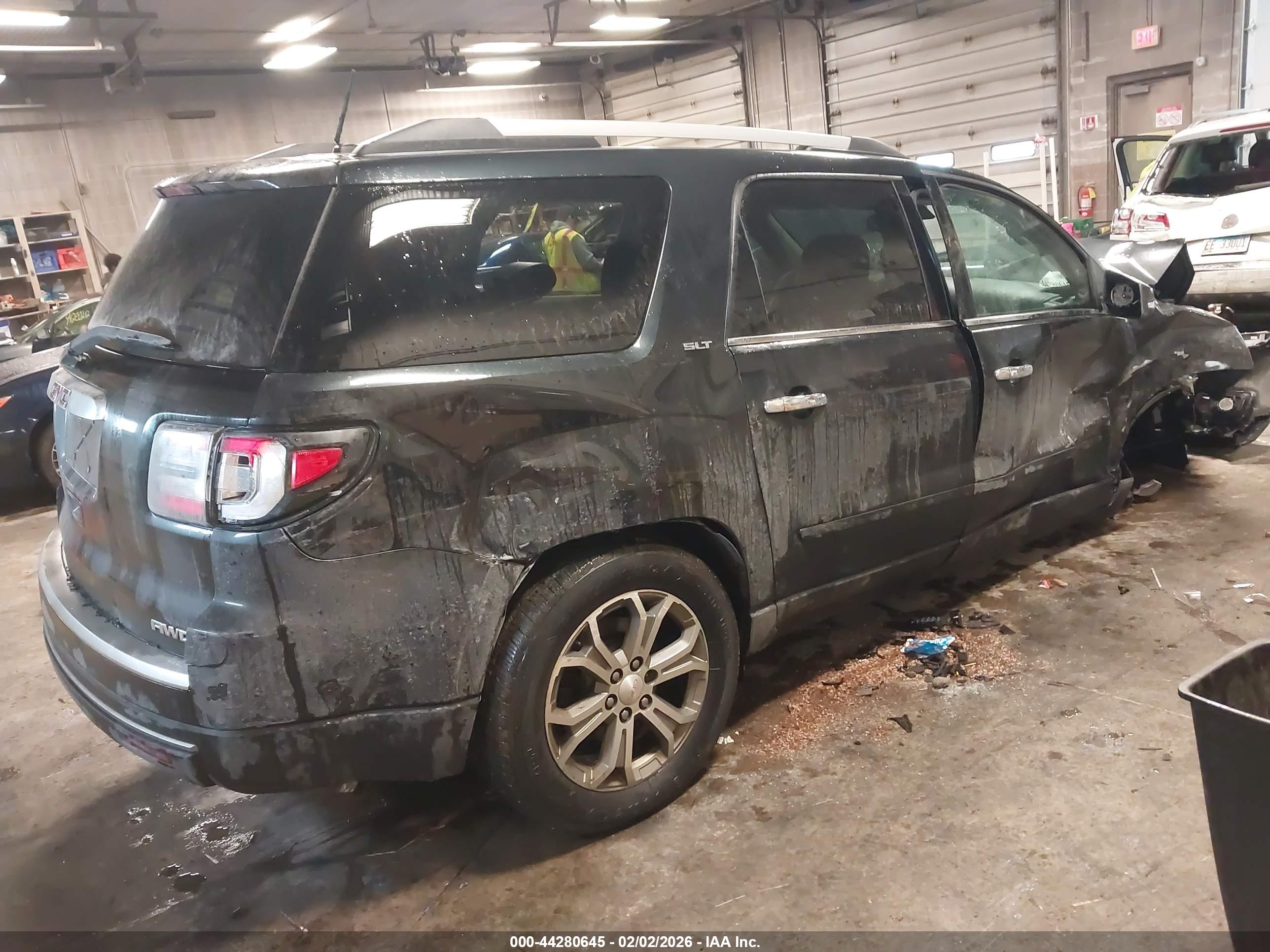 GMC ACADIA image 4