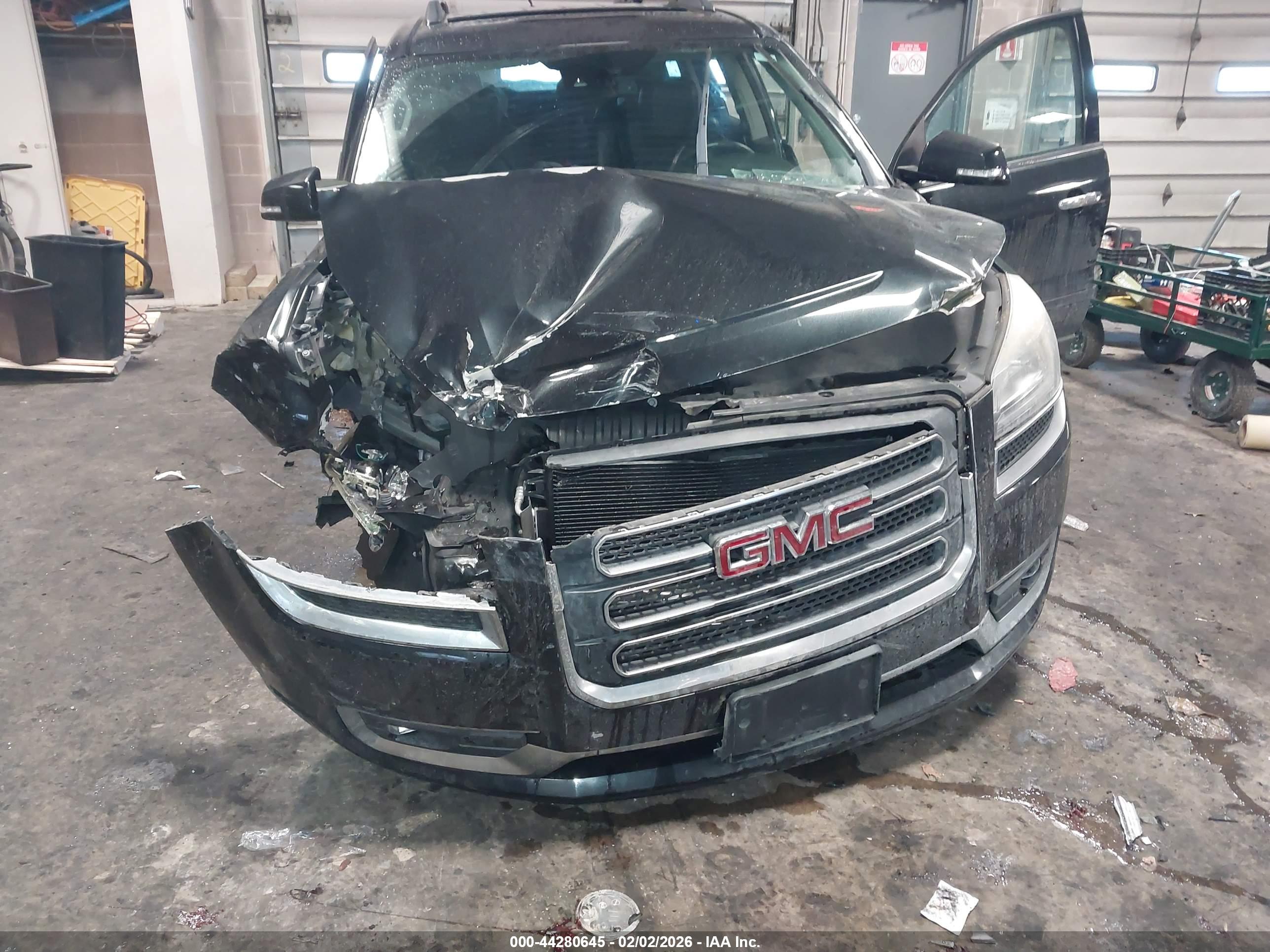GMC ACADIA image 6