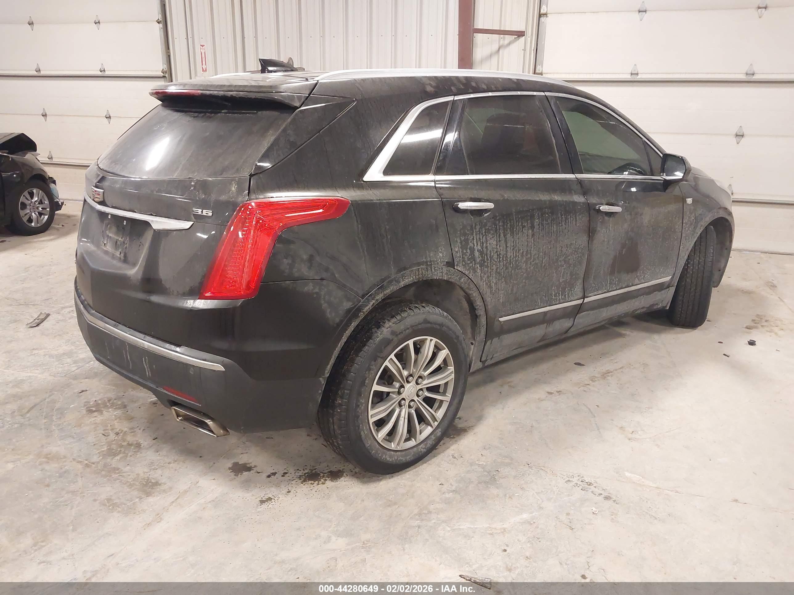 CADILLAC XT5 image 4