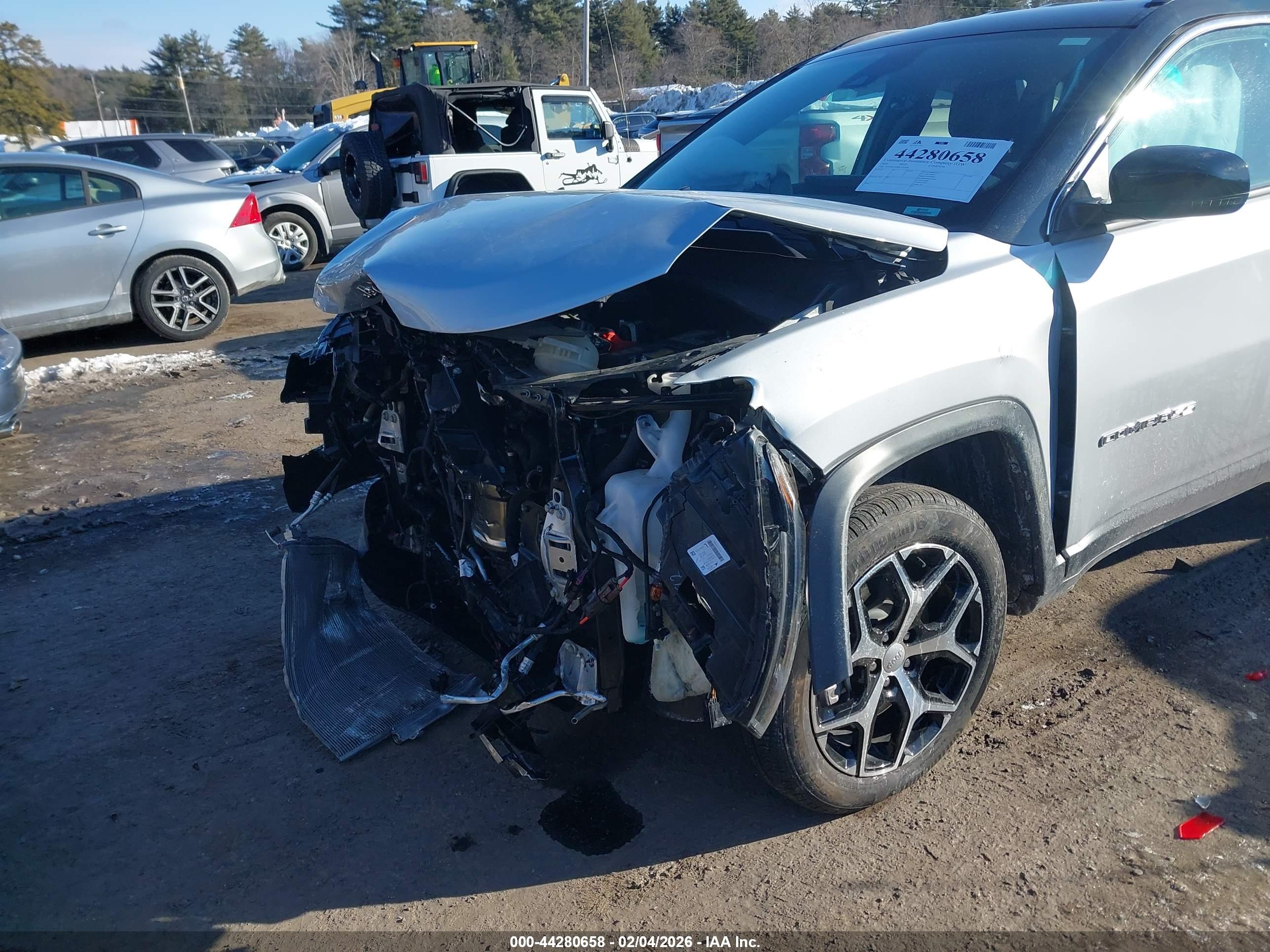 JEEP COMPASS image 6