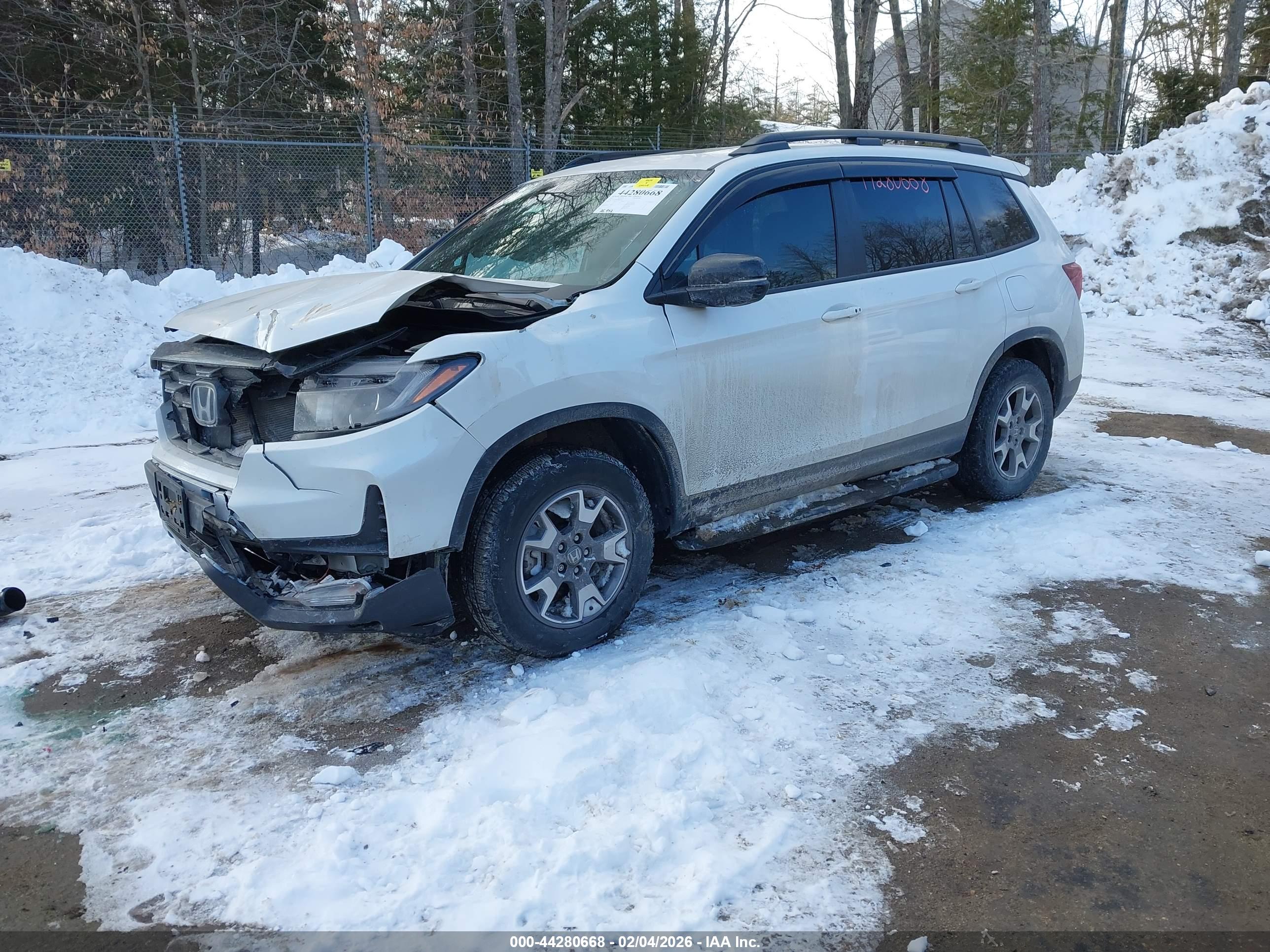 HONDA PASSPORT image 2