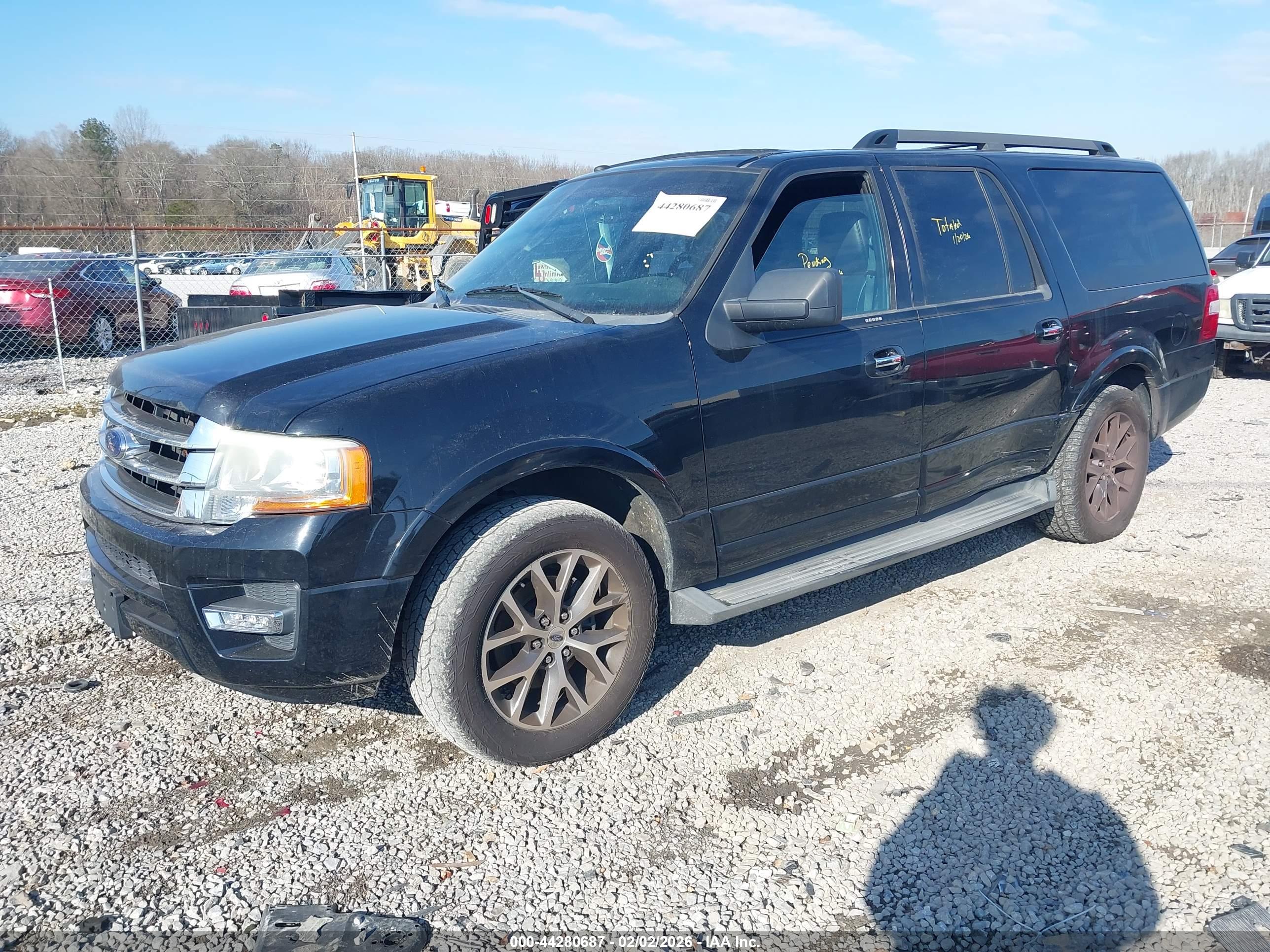 FORD EXPEDITION image 2