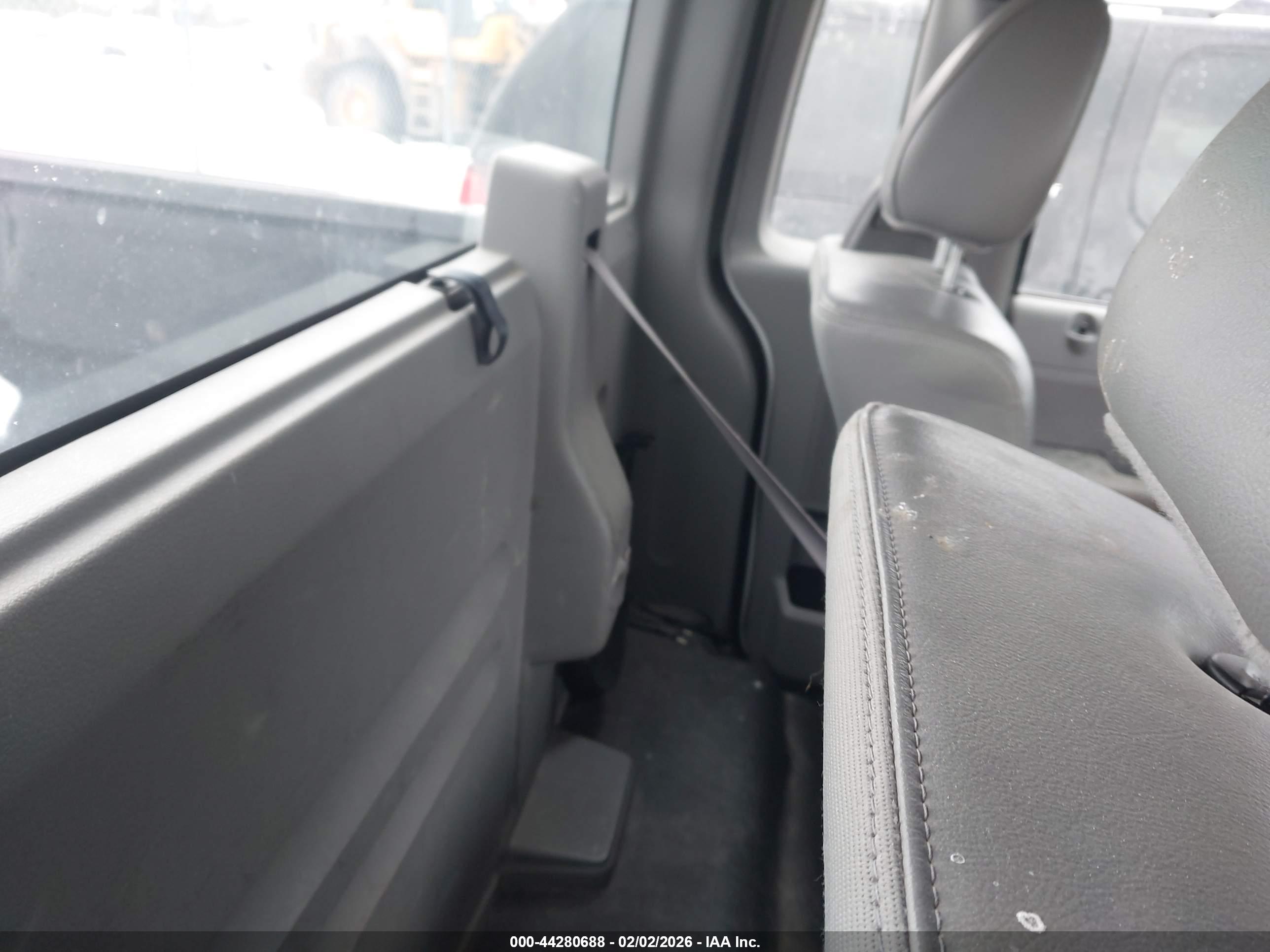 FORD F-150 image 8
