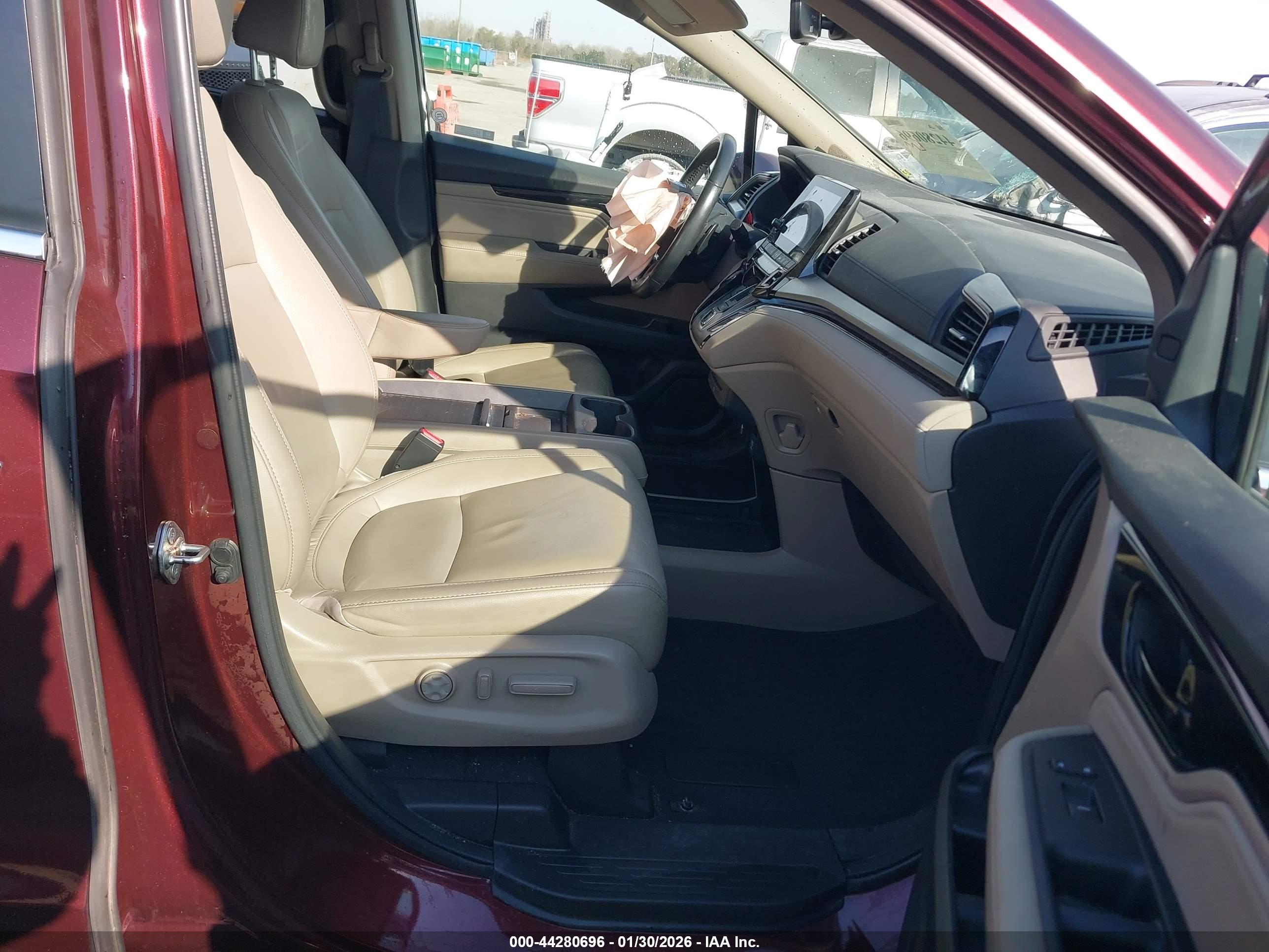 HONDA ODYSSEY image 5