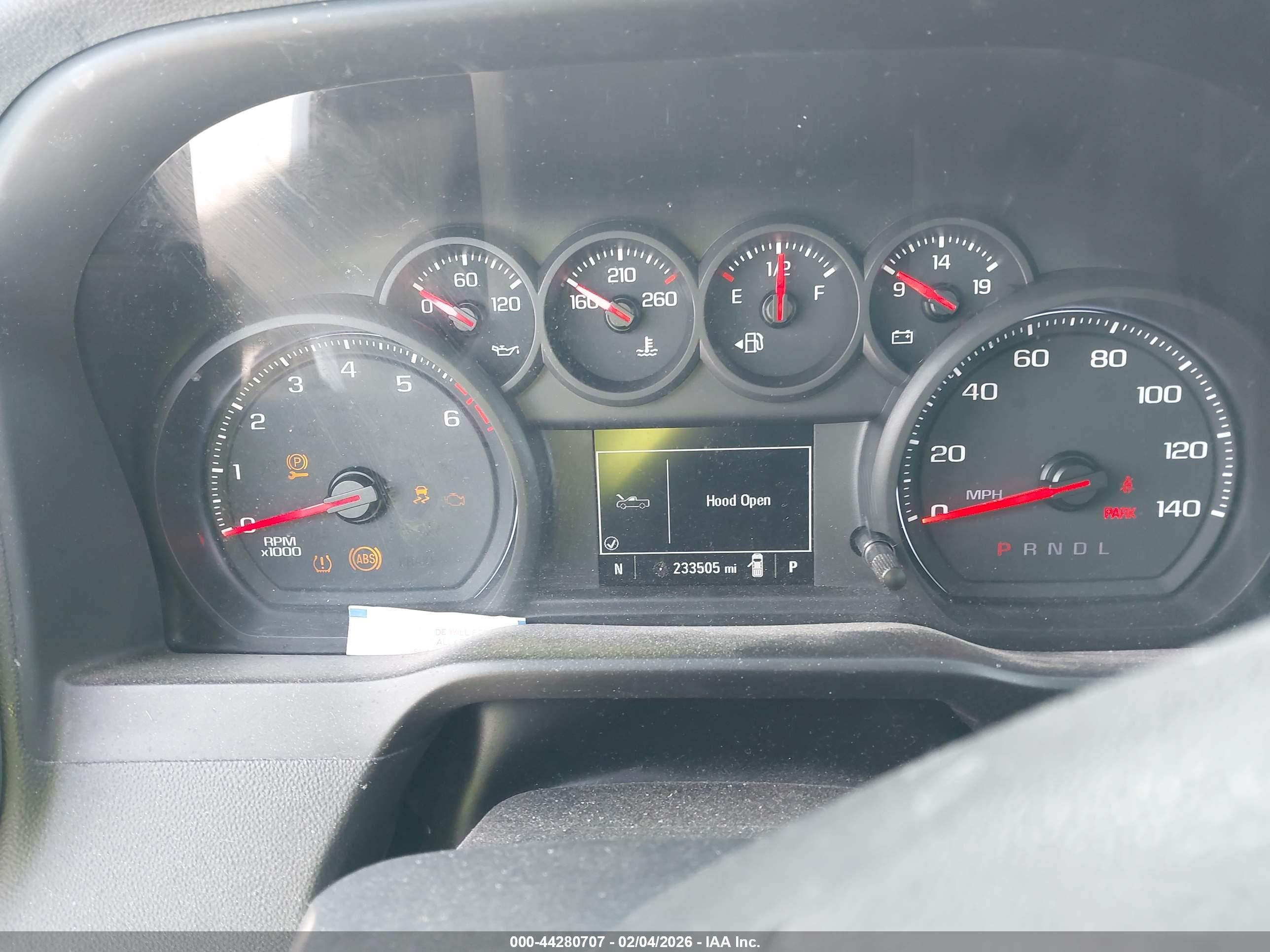 CHEVROLET SILVERADO image 7
