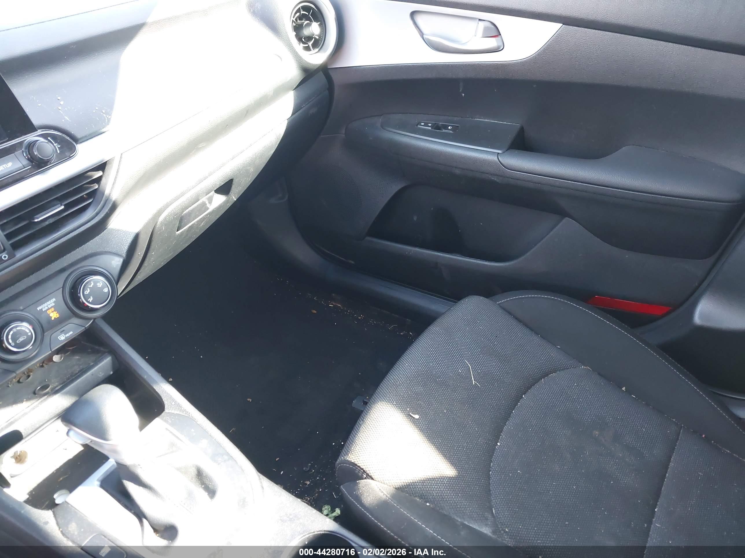 KIA FORTE image 5