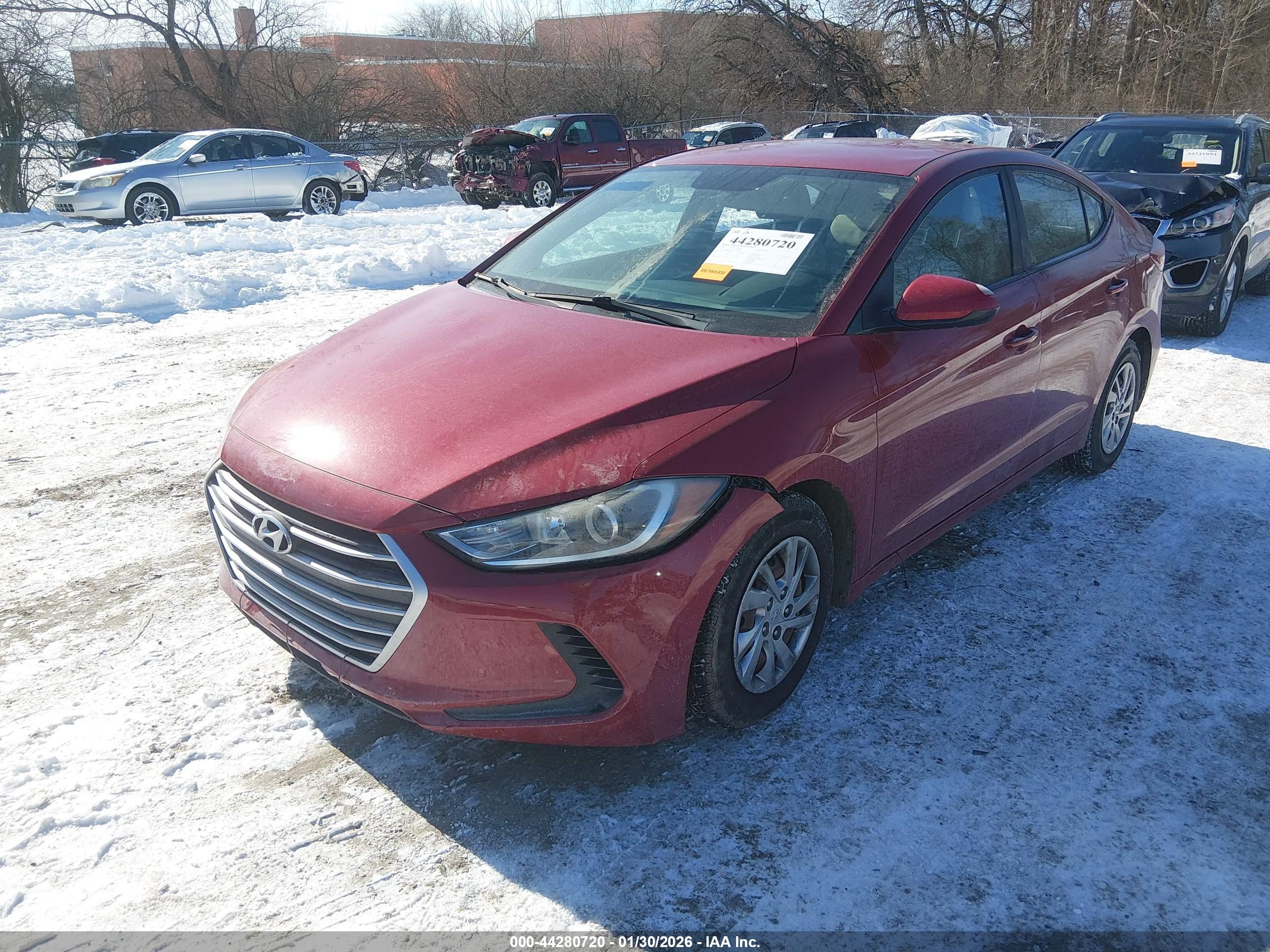 HYUNDAI ELANTRA image 2
