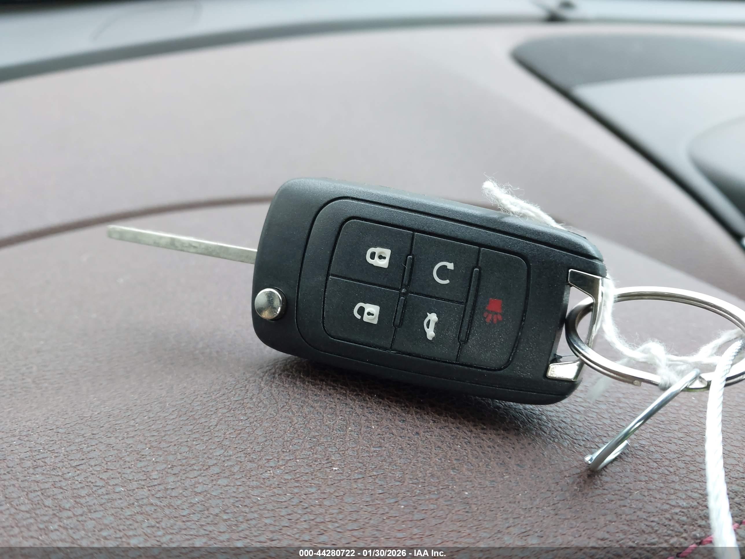 GMC TERRAIN image 11