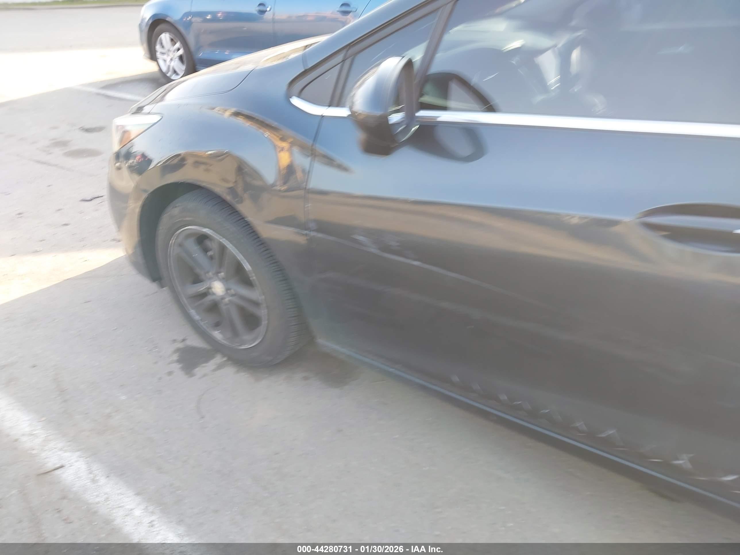 CHEVROLET CRUZE image 6