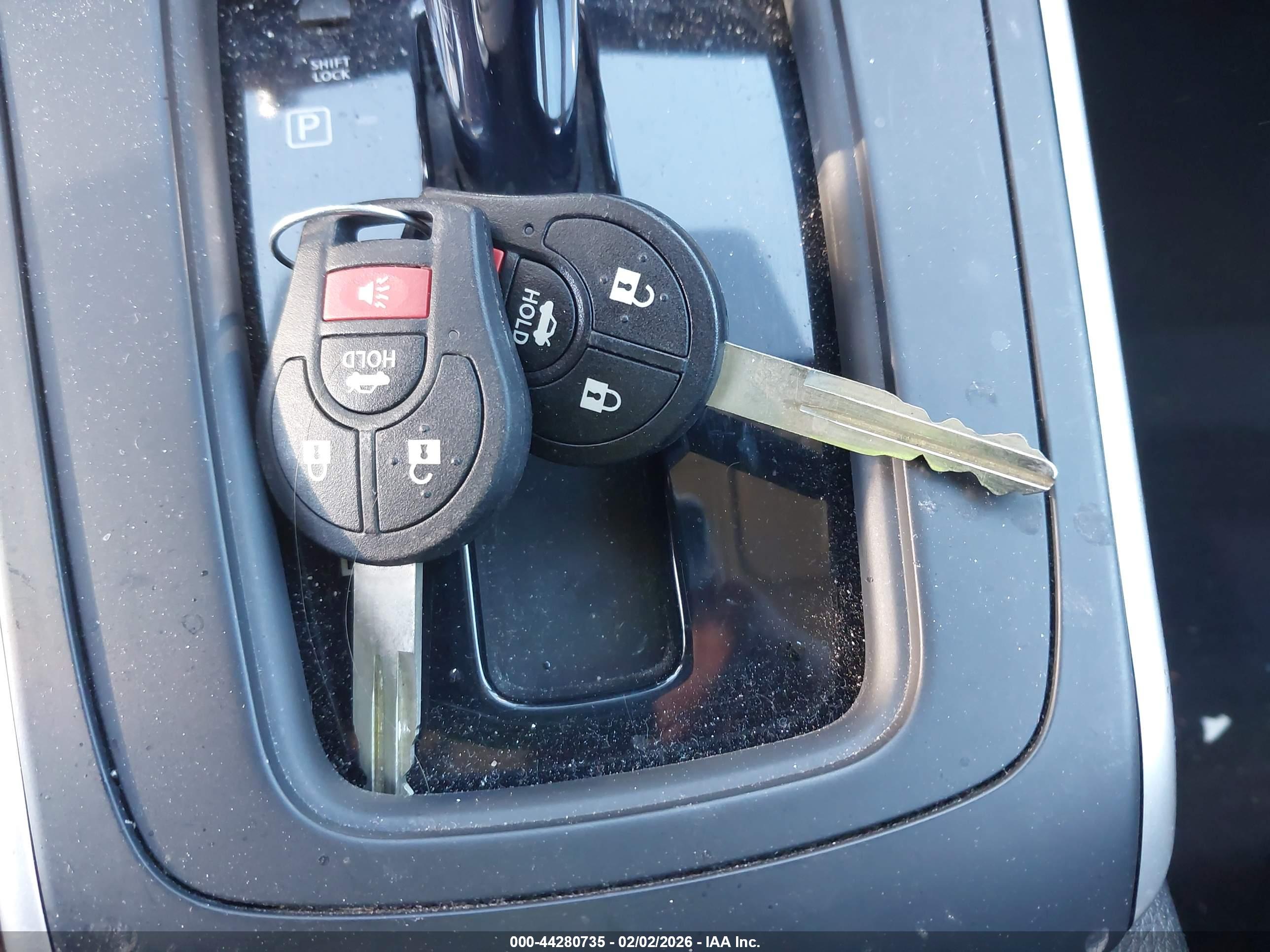 NISSAN SENTRA image 11