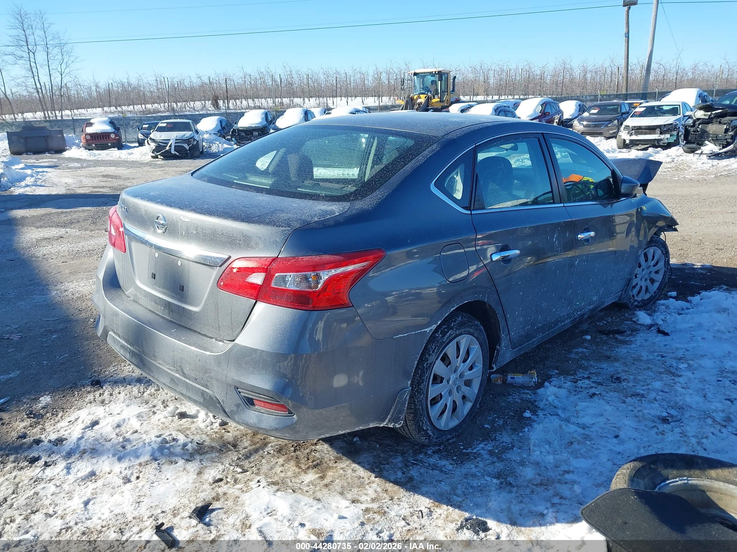 NISSAN SENTRA image 4