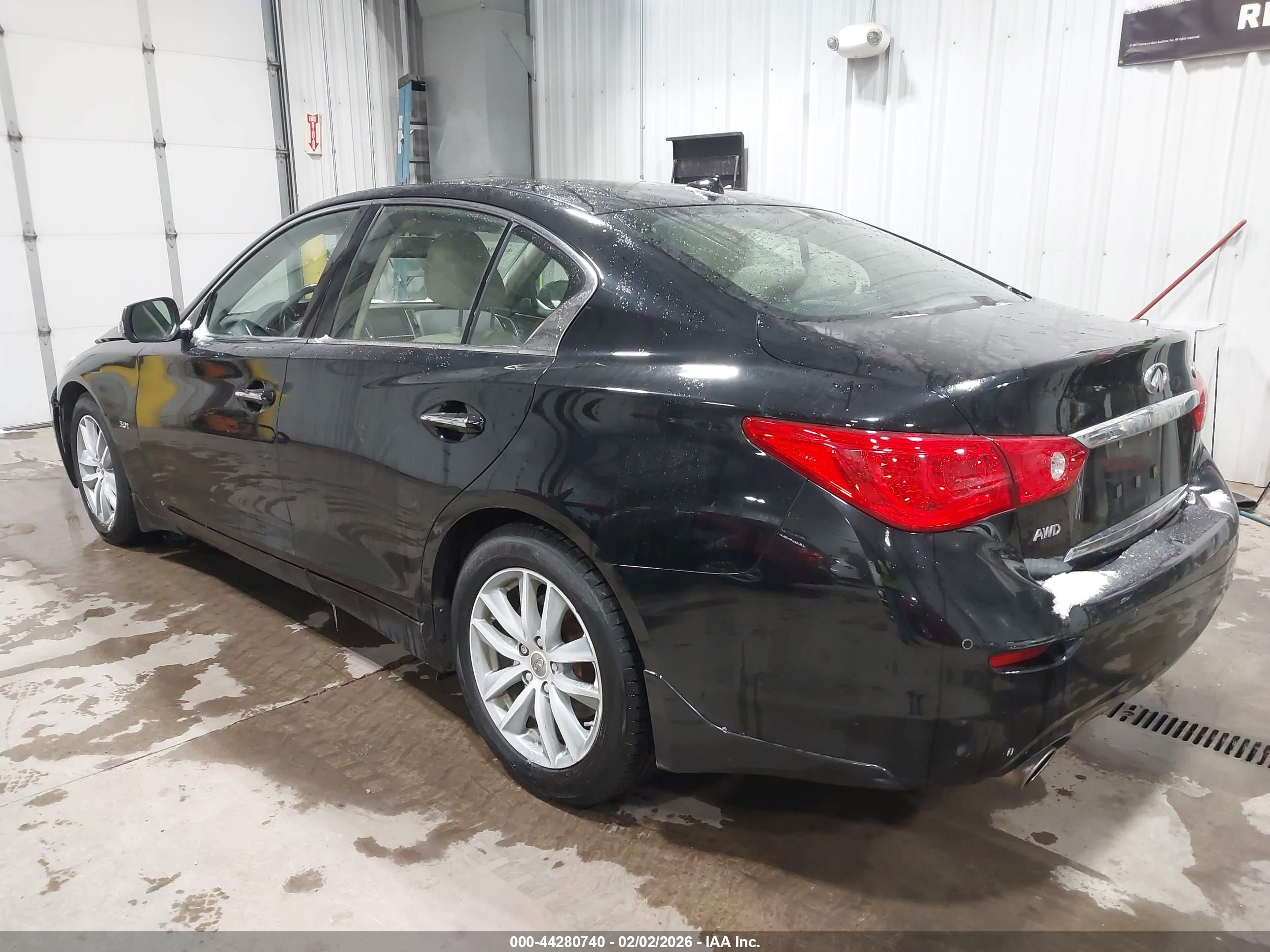 INFINITI Q50 image 3