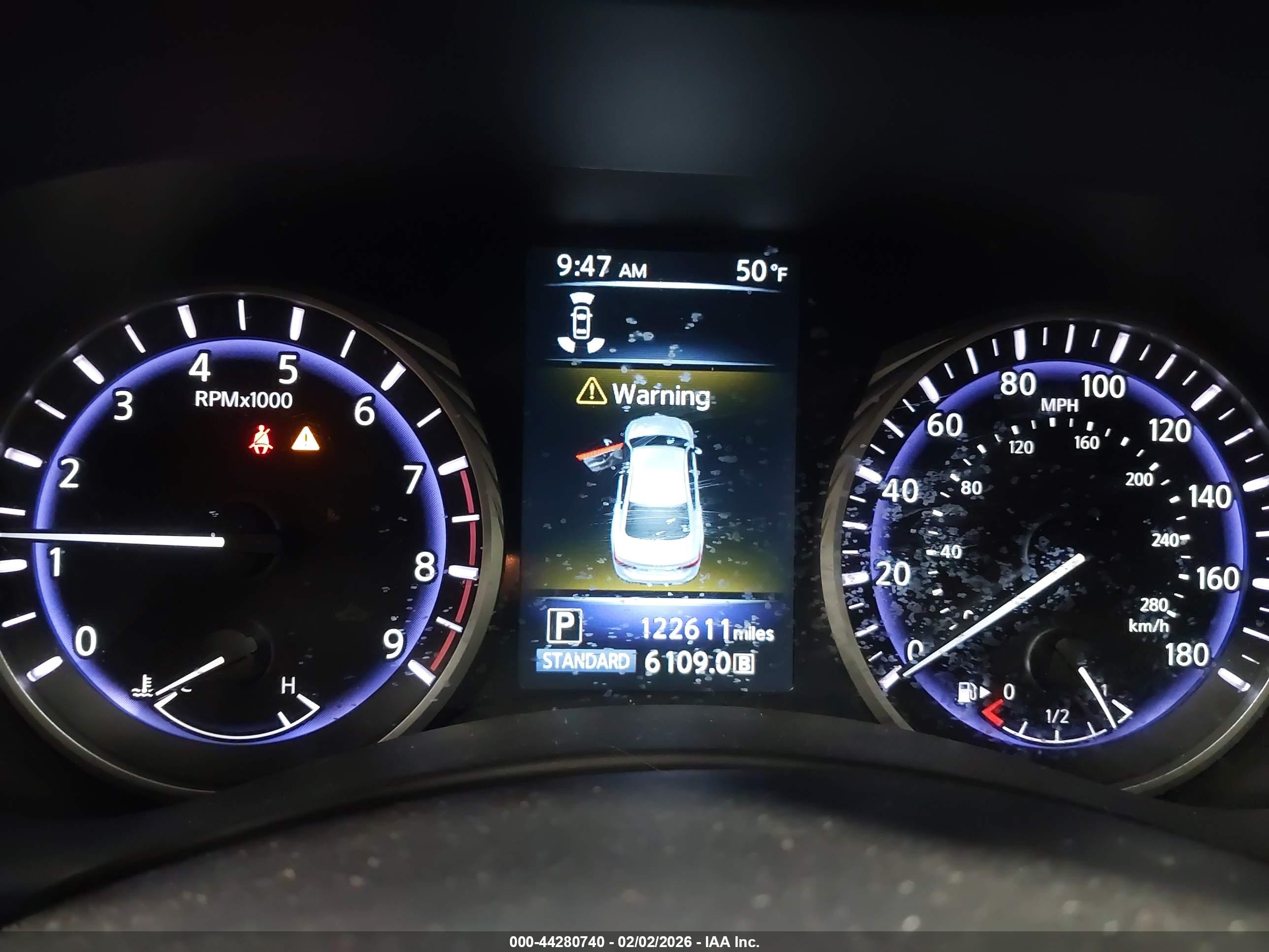INFINITI Q50 image 7