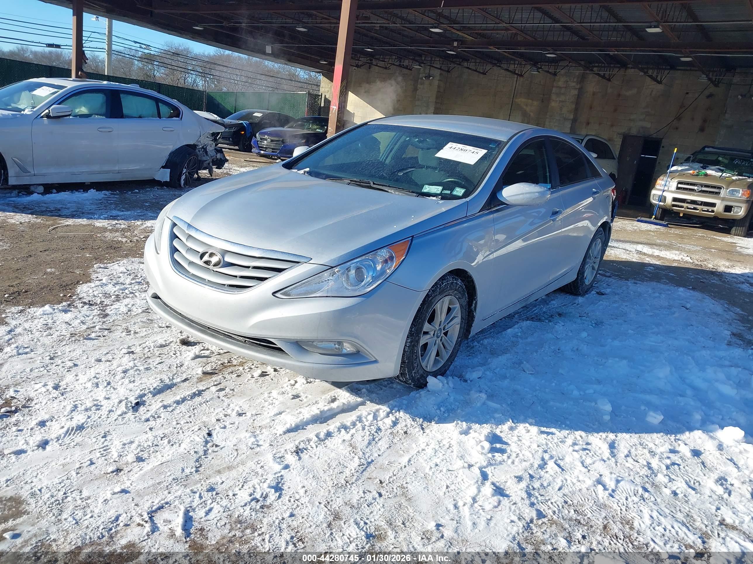 HYUNDAI SONATA image 2