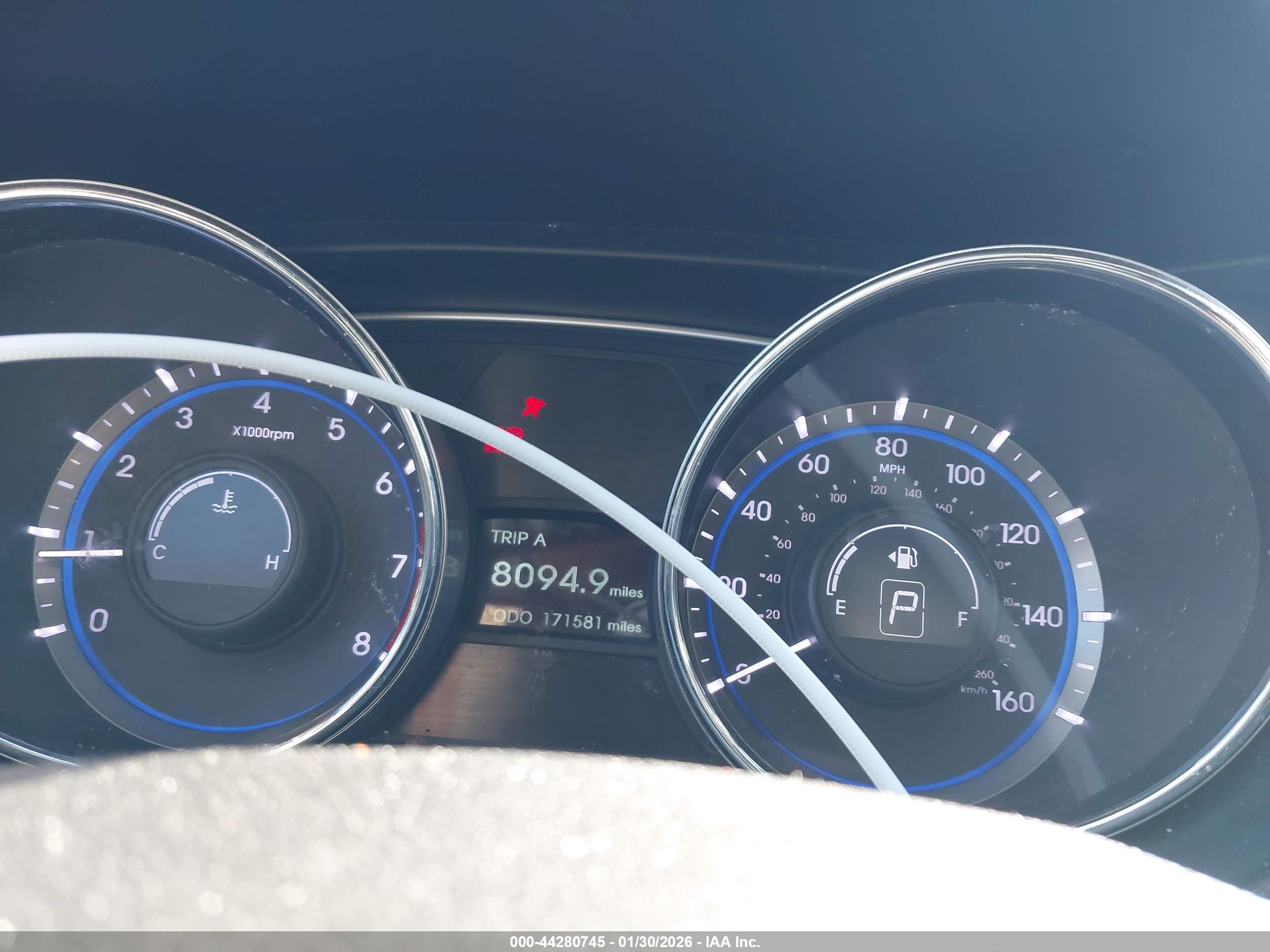 HYUNDAI SONATA image 7