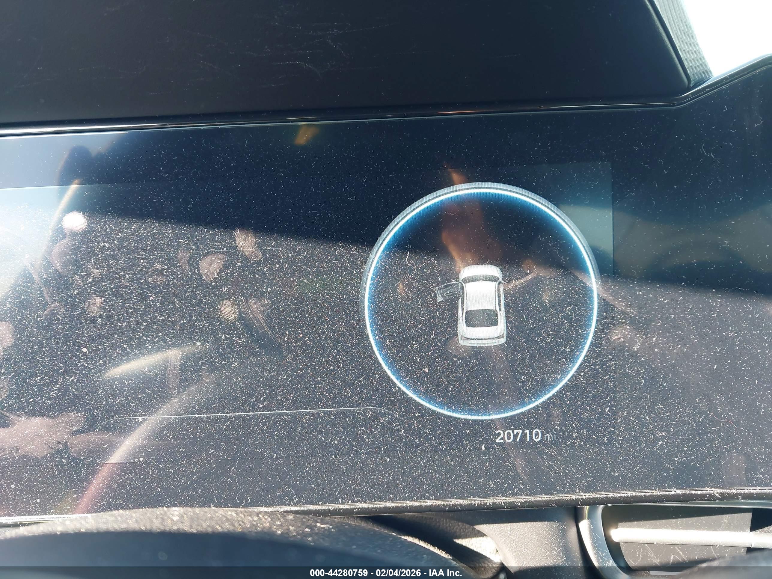 HYUNDAI ELANTRA image 7