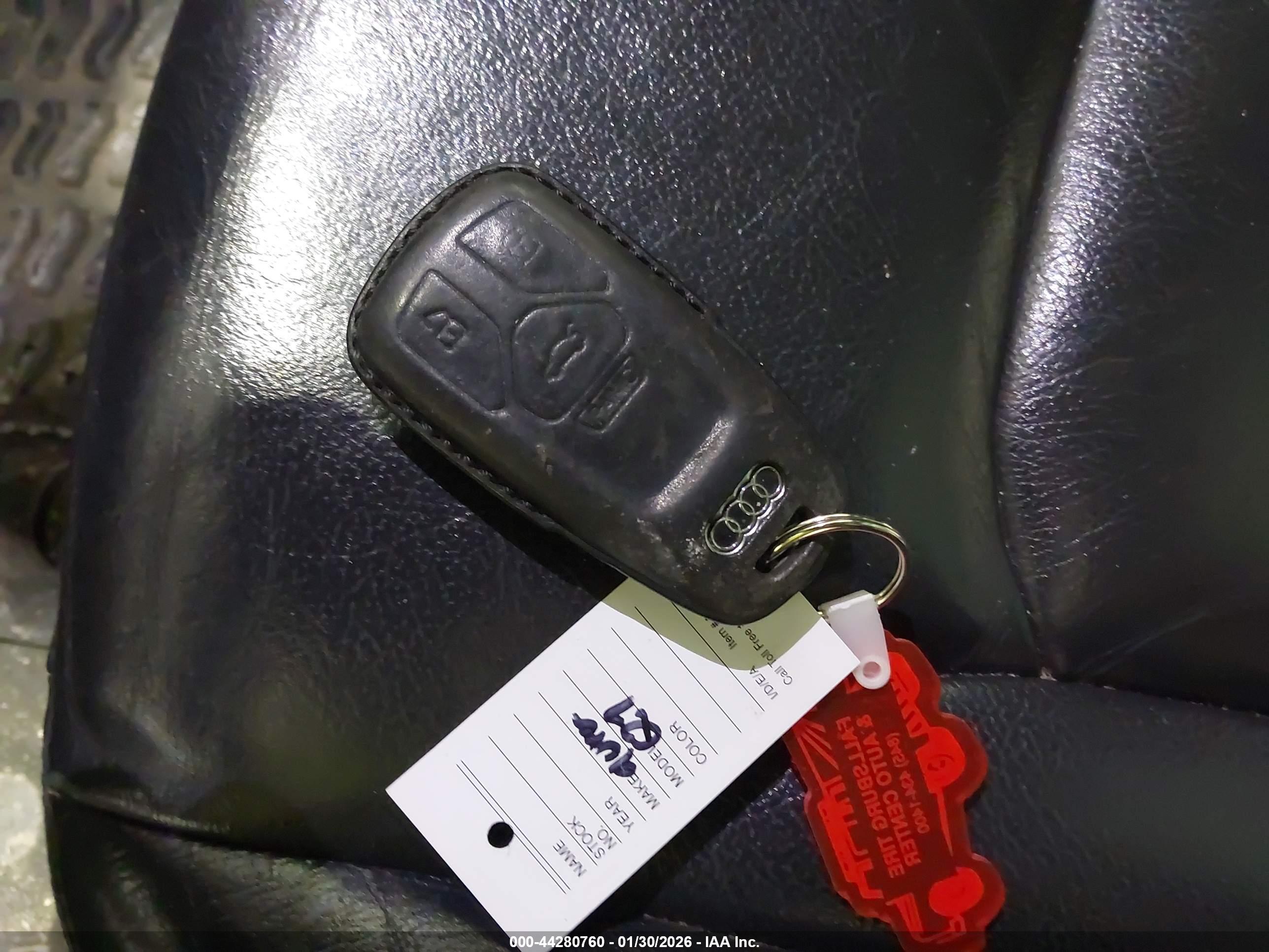 AUDI Q7 image 11