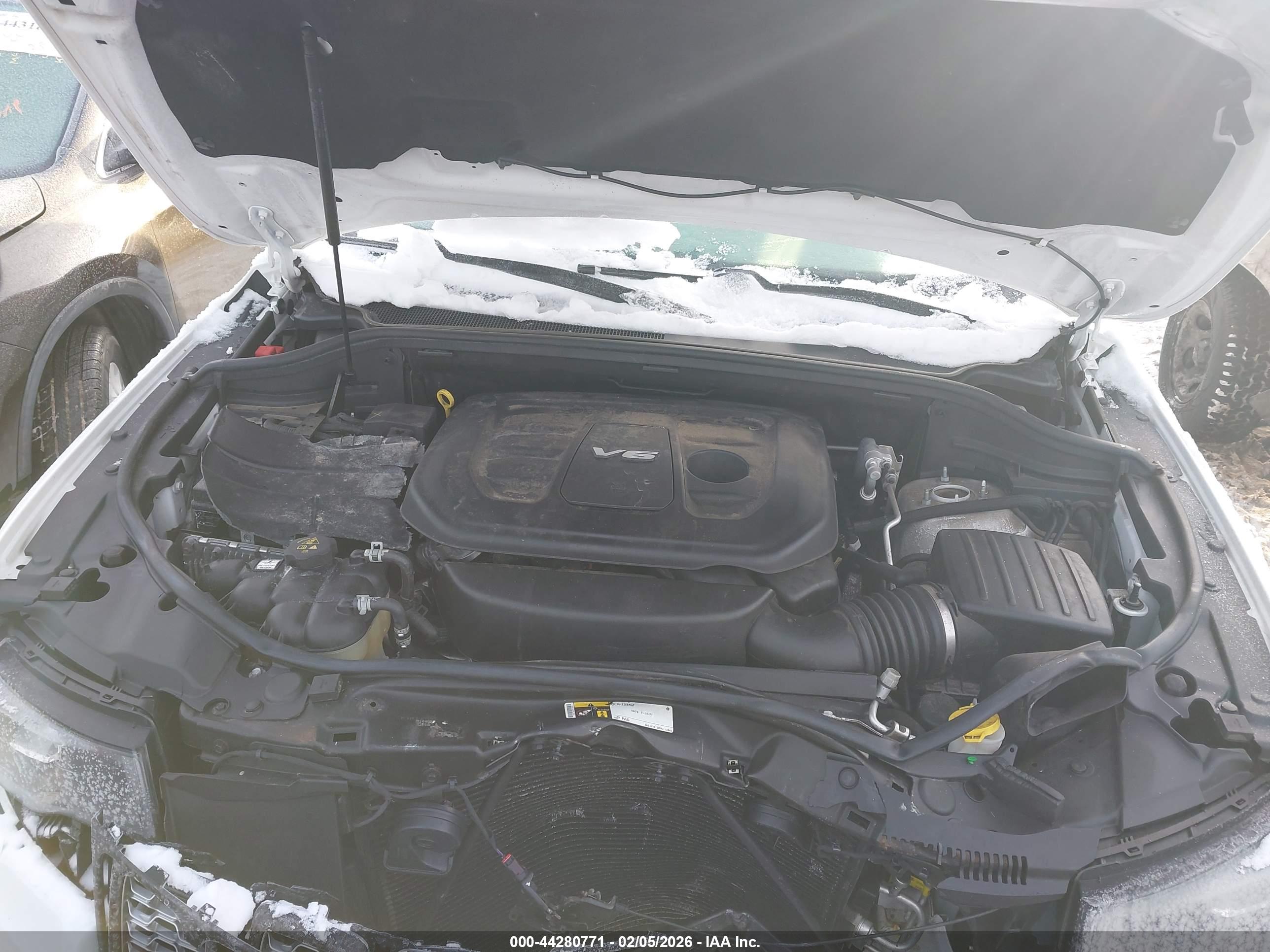 JEEP GRAND image 10