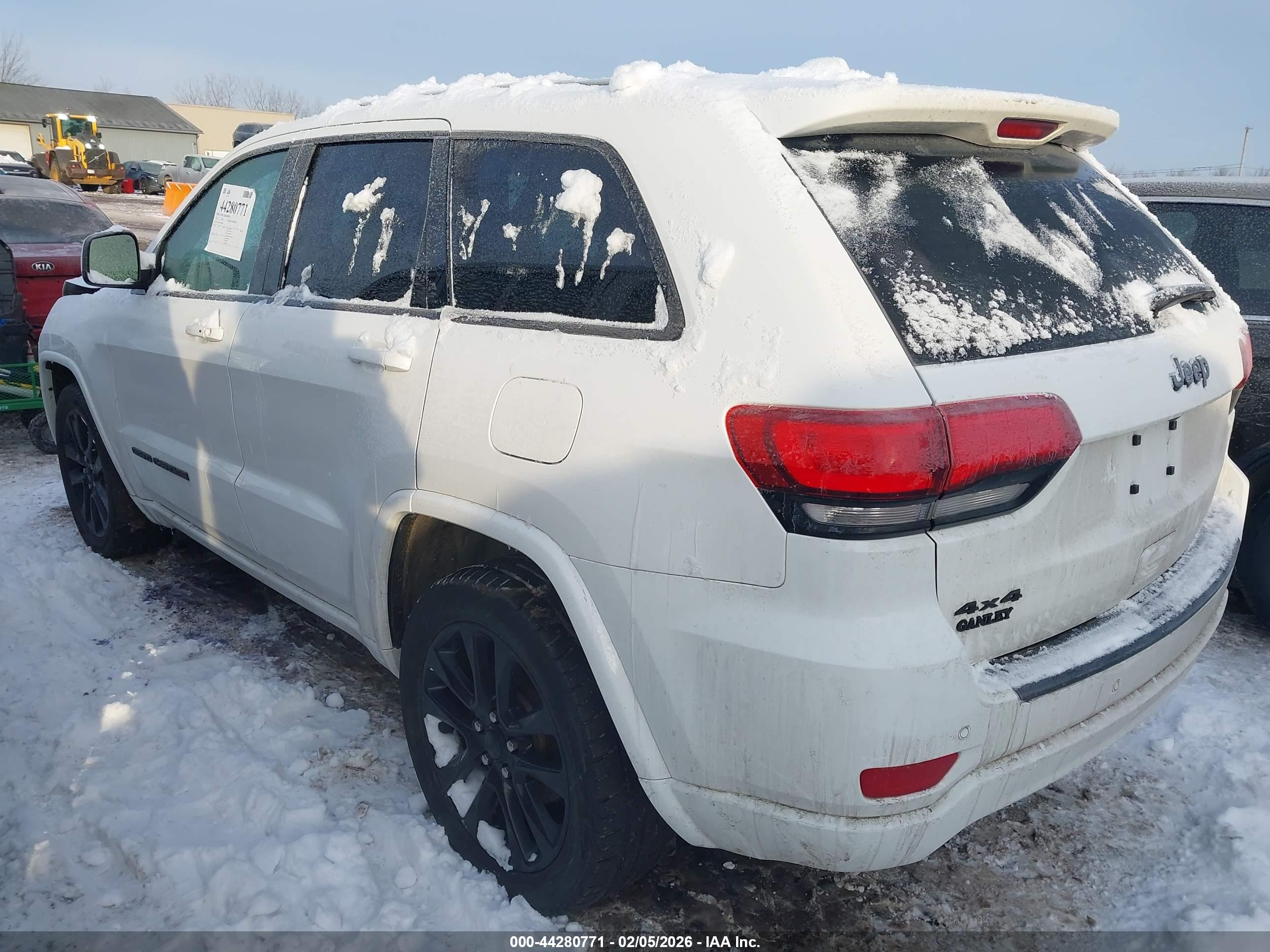 JEEP GRAND image 3
