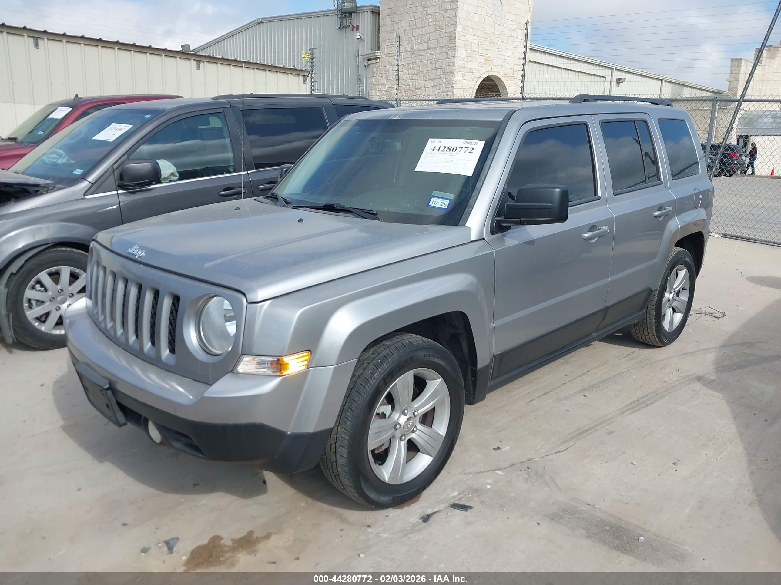 JEEP PATRIOT image 2