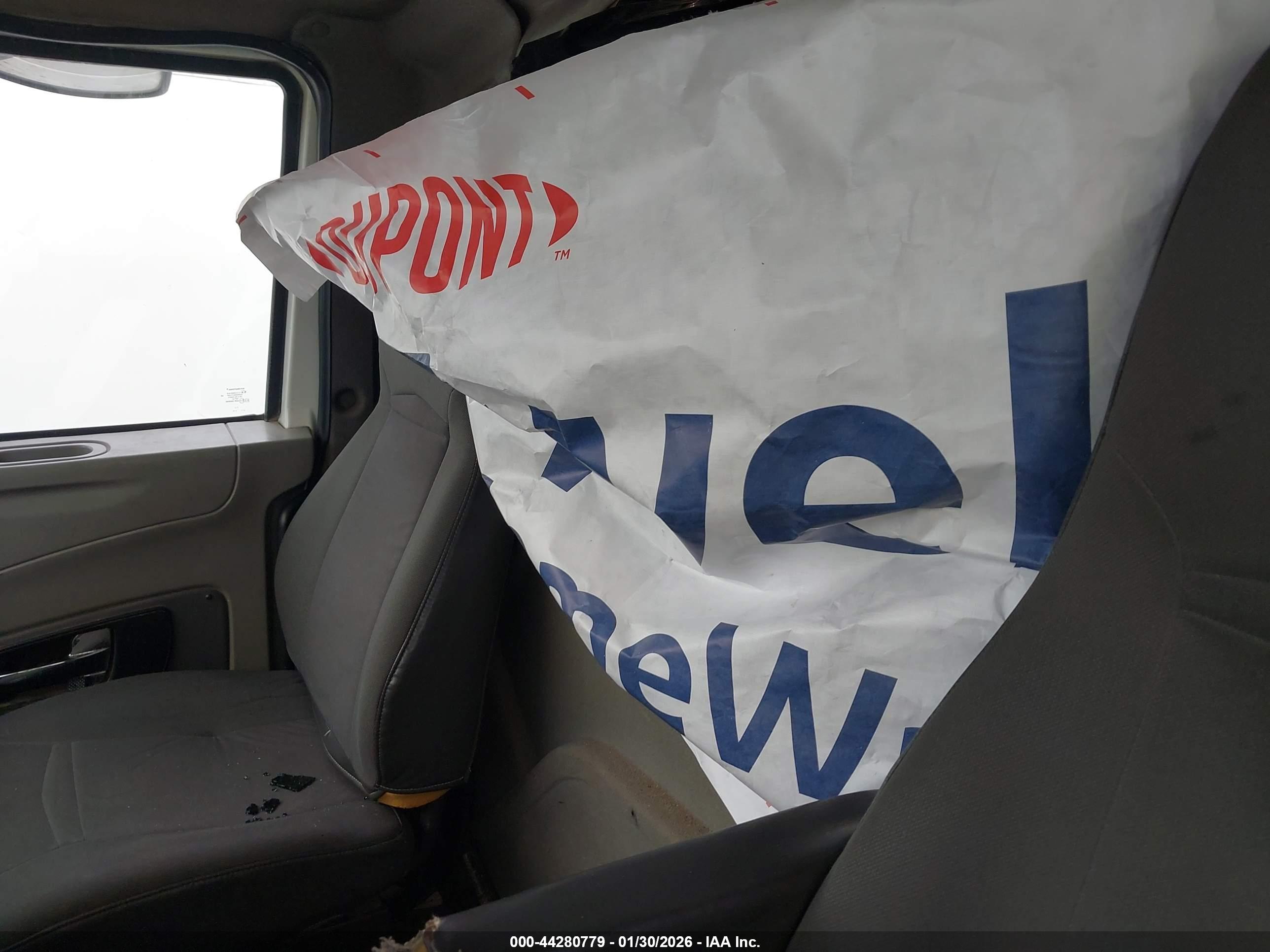 INTERNATIONAL PROSTAR image 8