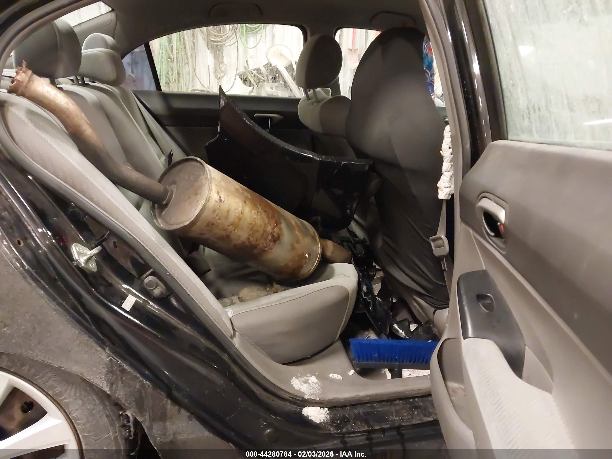 HONDA CIVIC image 8