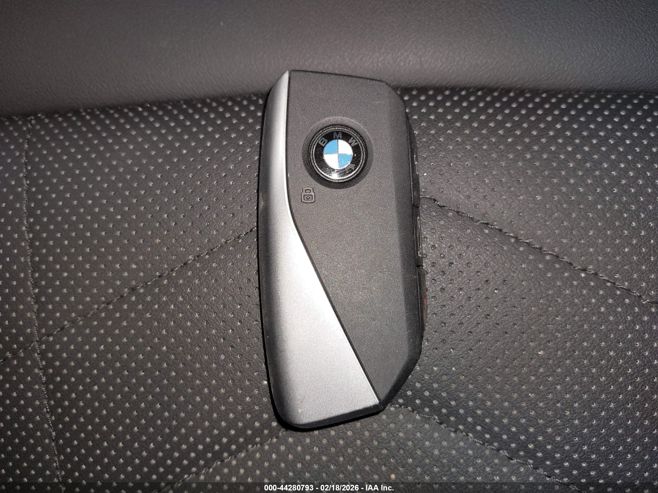 BMW X1 image 11