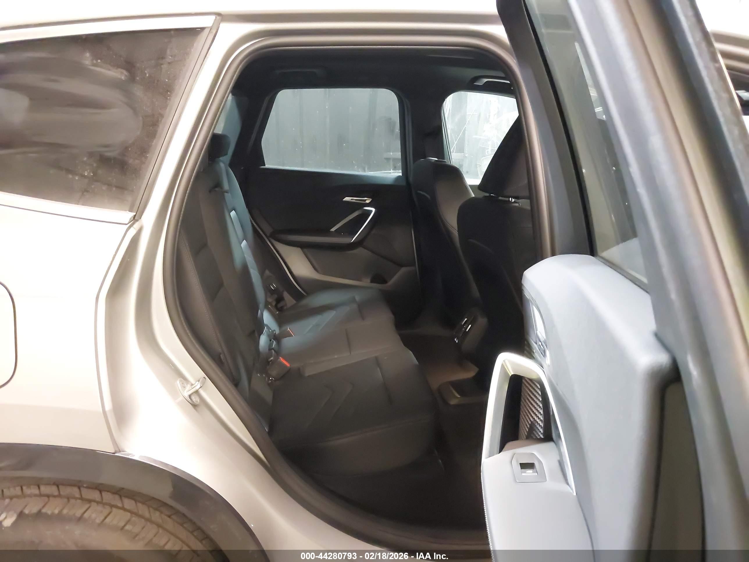 BMW X1 image 8