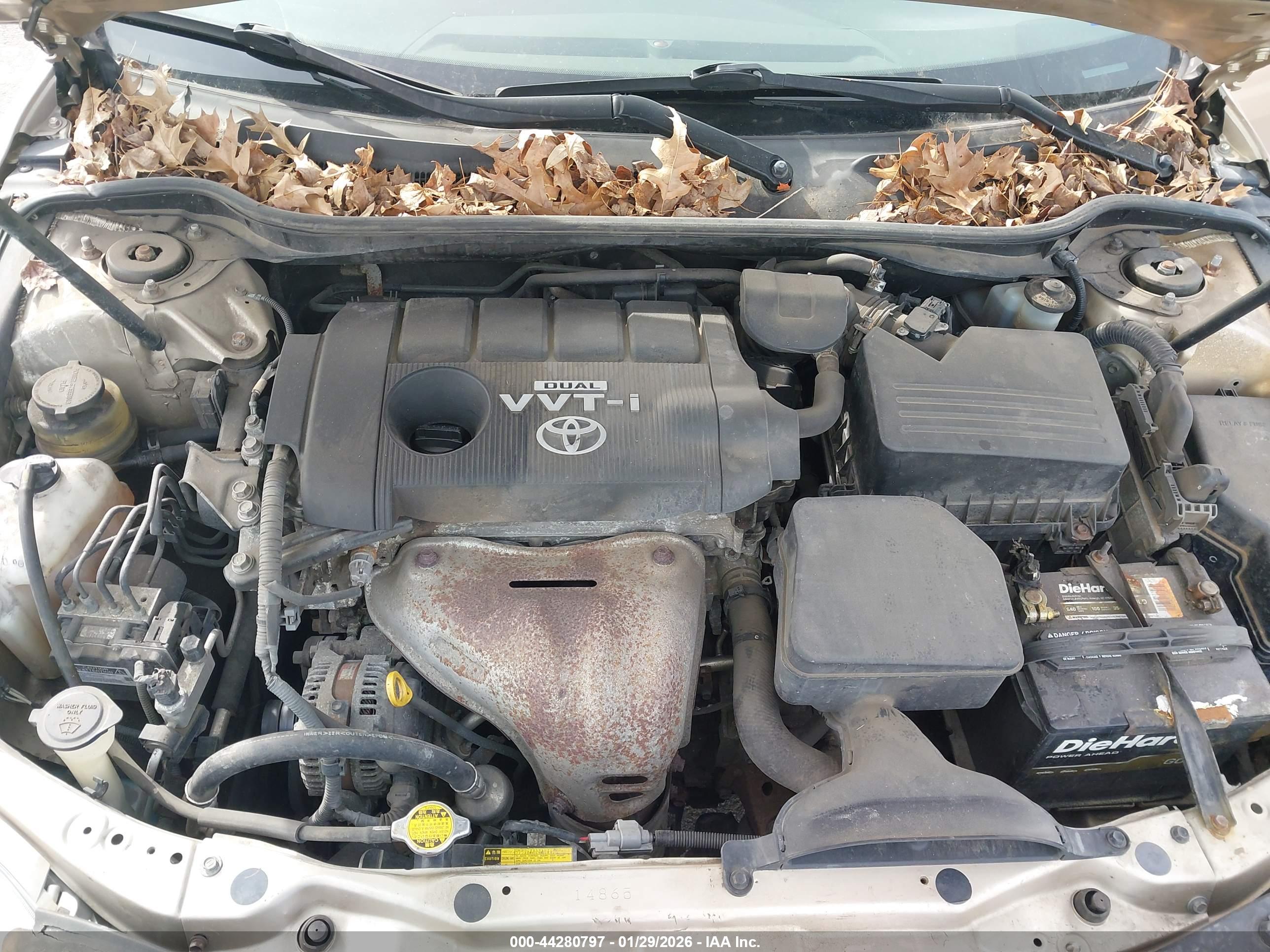 TOYOTA CAMRY image 10