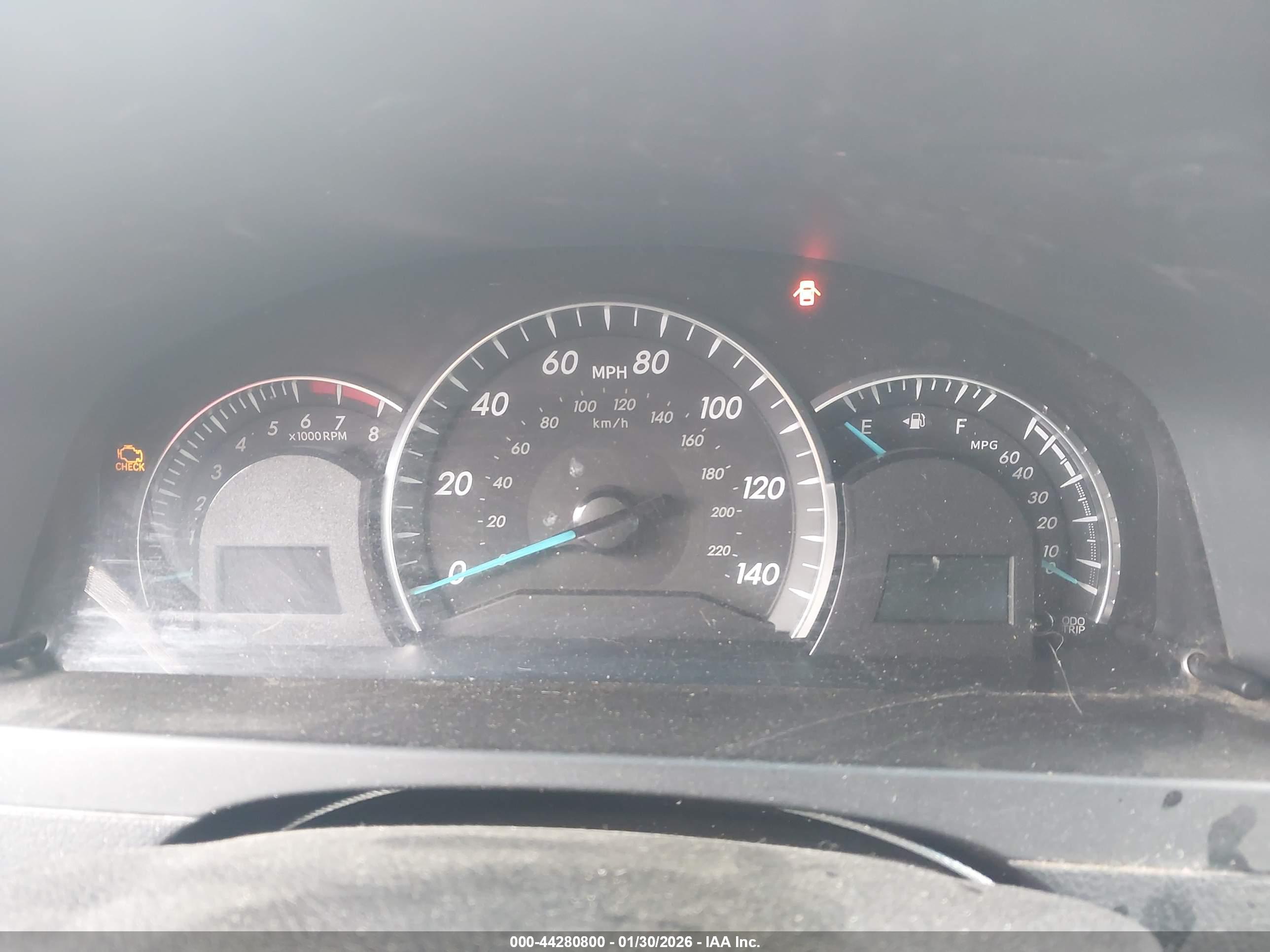 TOYOTA CAMRY image 7