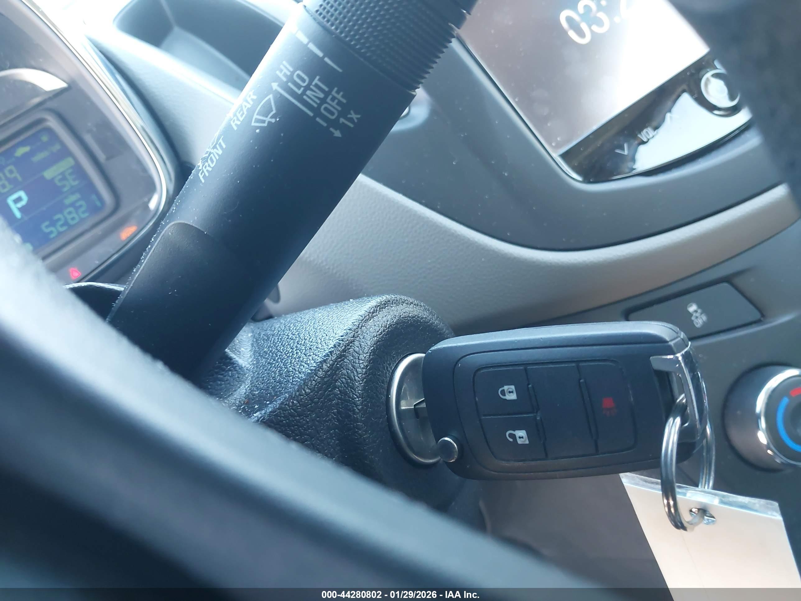 CHEVROLET TRAX image 11