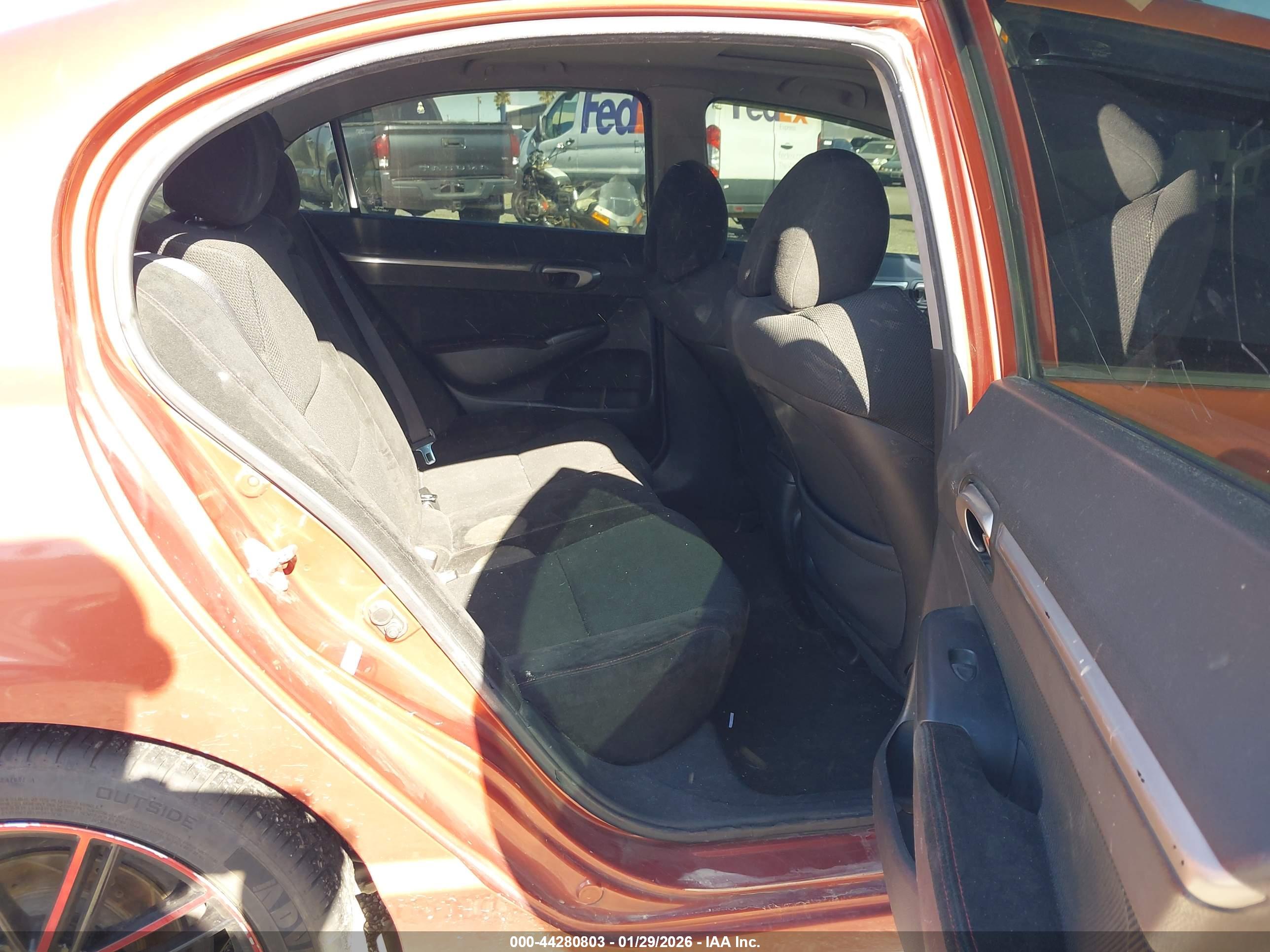 HONDA CIVIC image 8