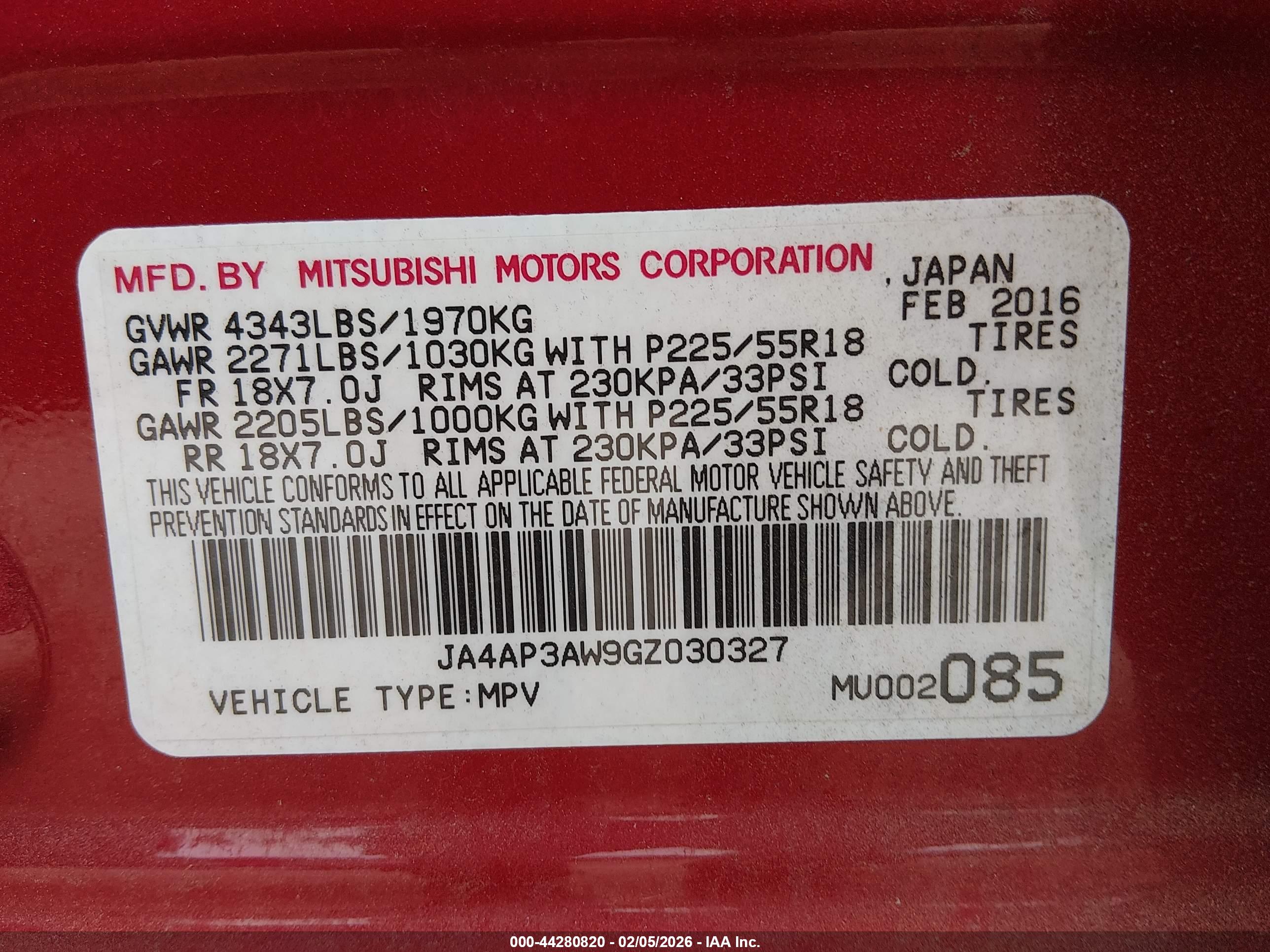MITSUBISHI OUTLANDER image 9