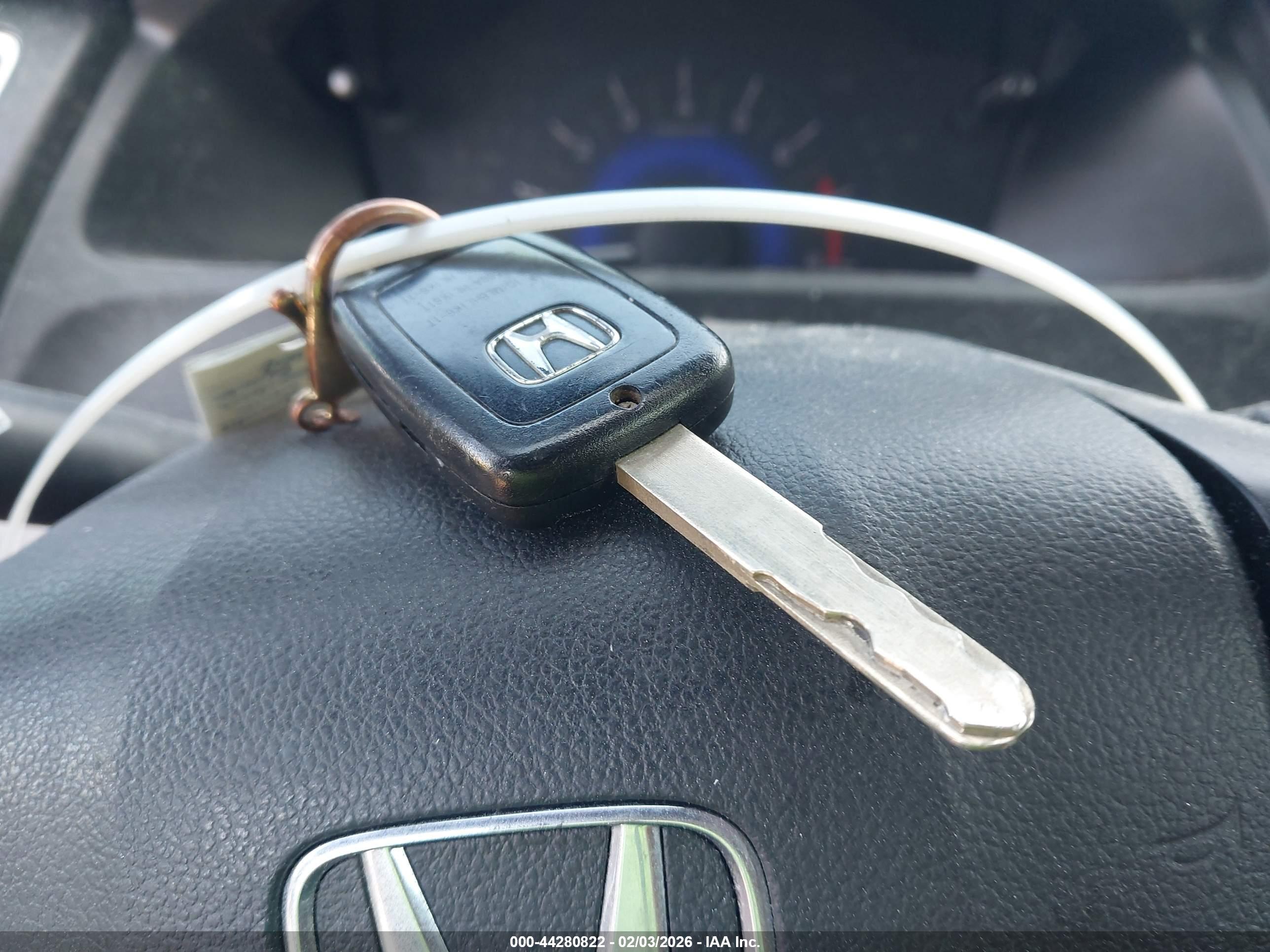 HONDA CIVIC image 11