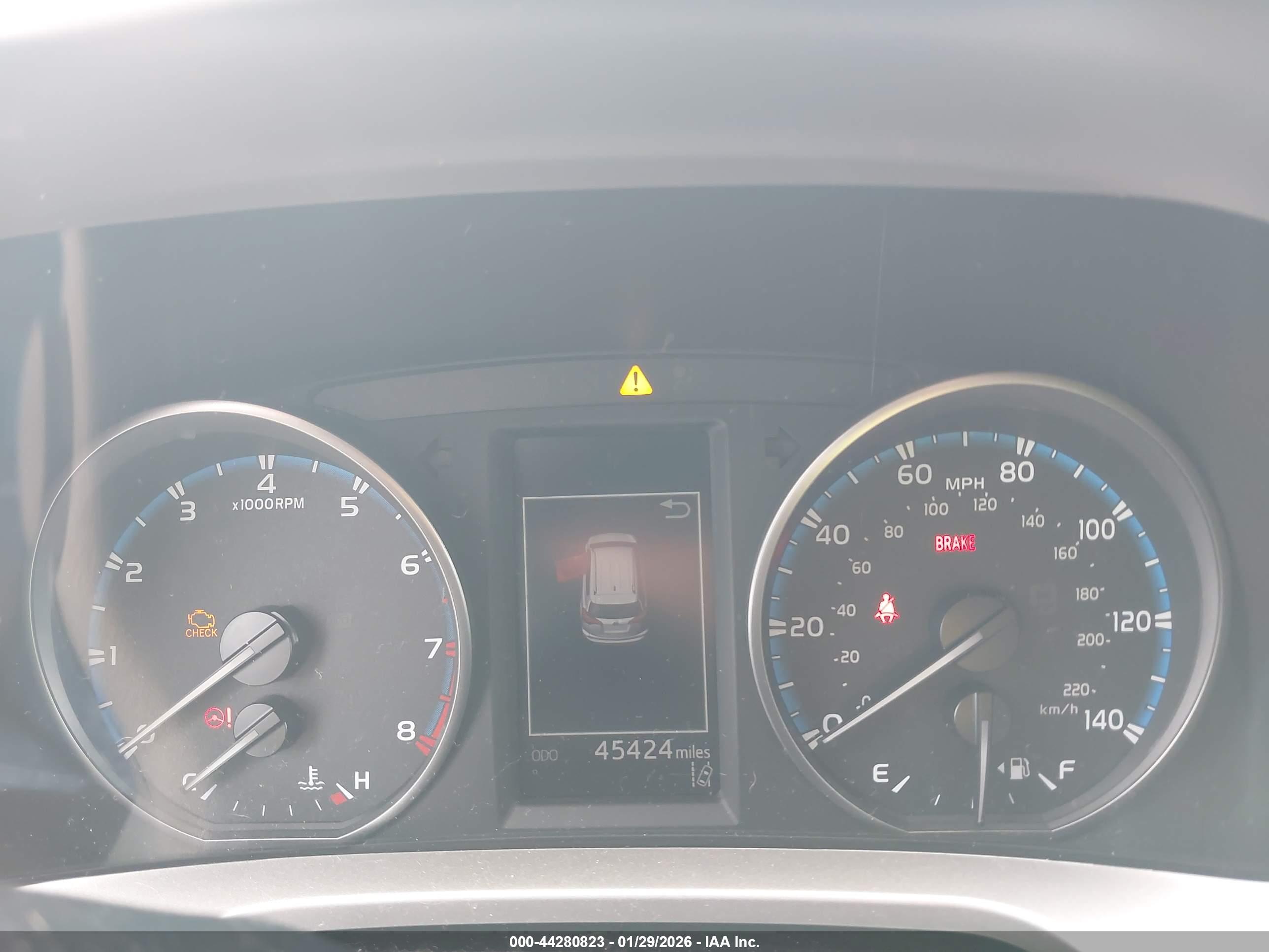 TOYOTA RAV4 image 7