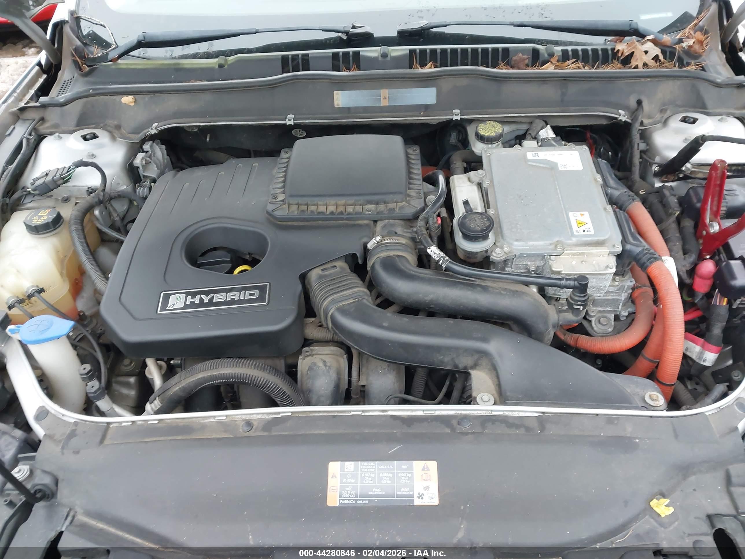 FORD FUSION image 10