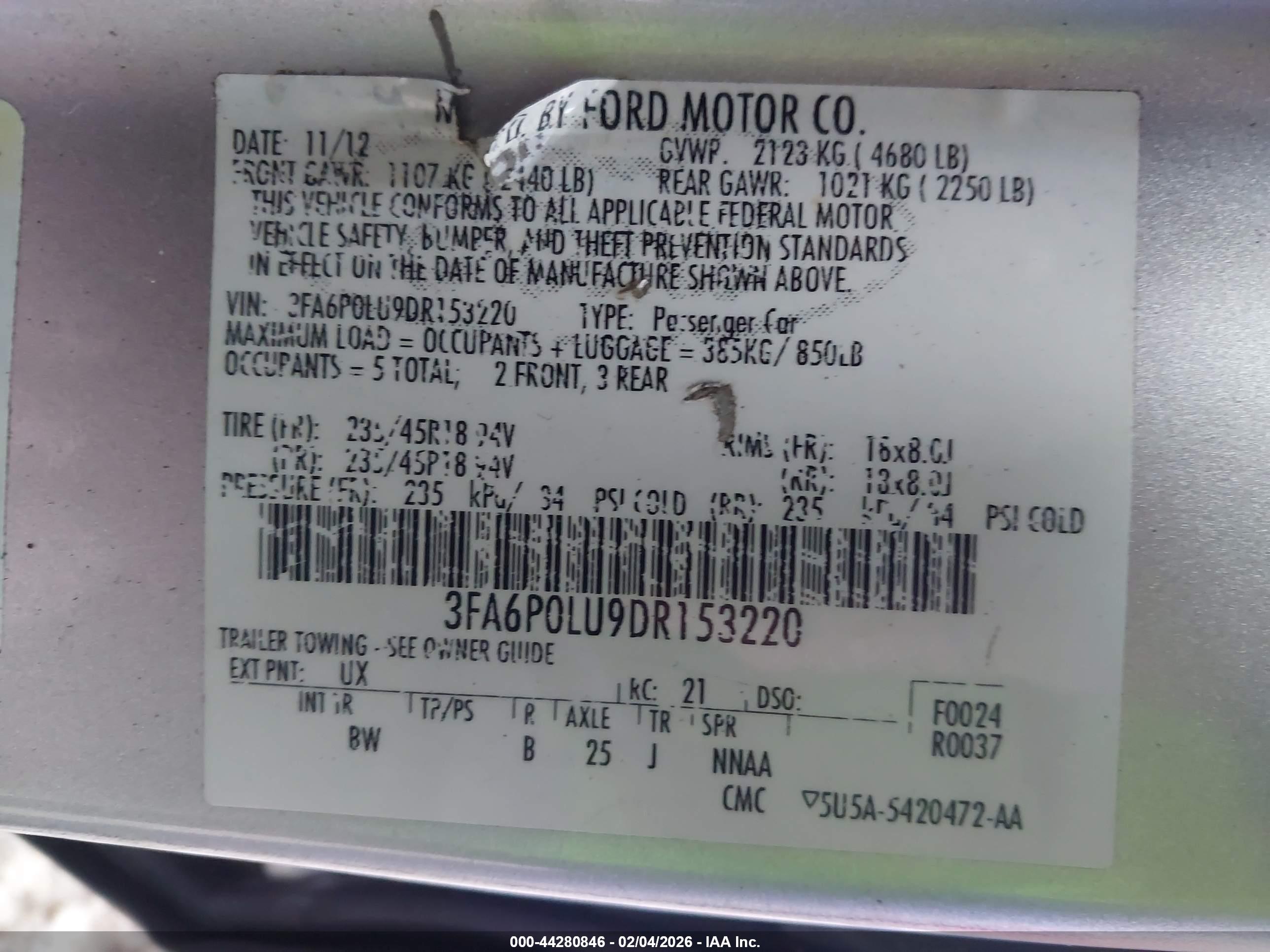 FORD FUSION image 9