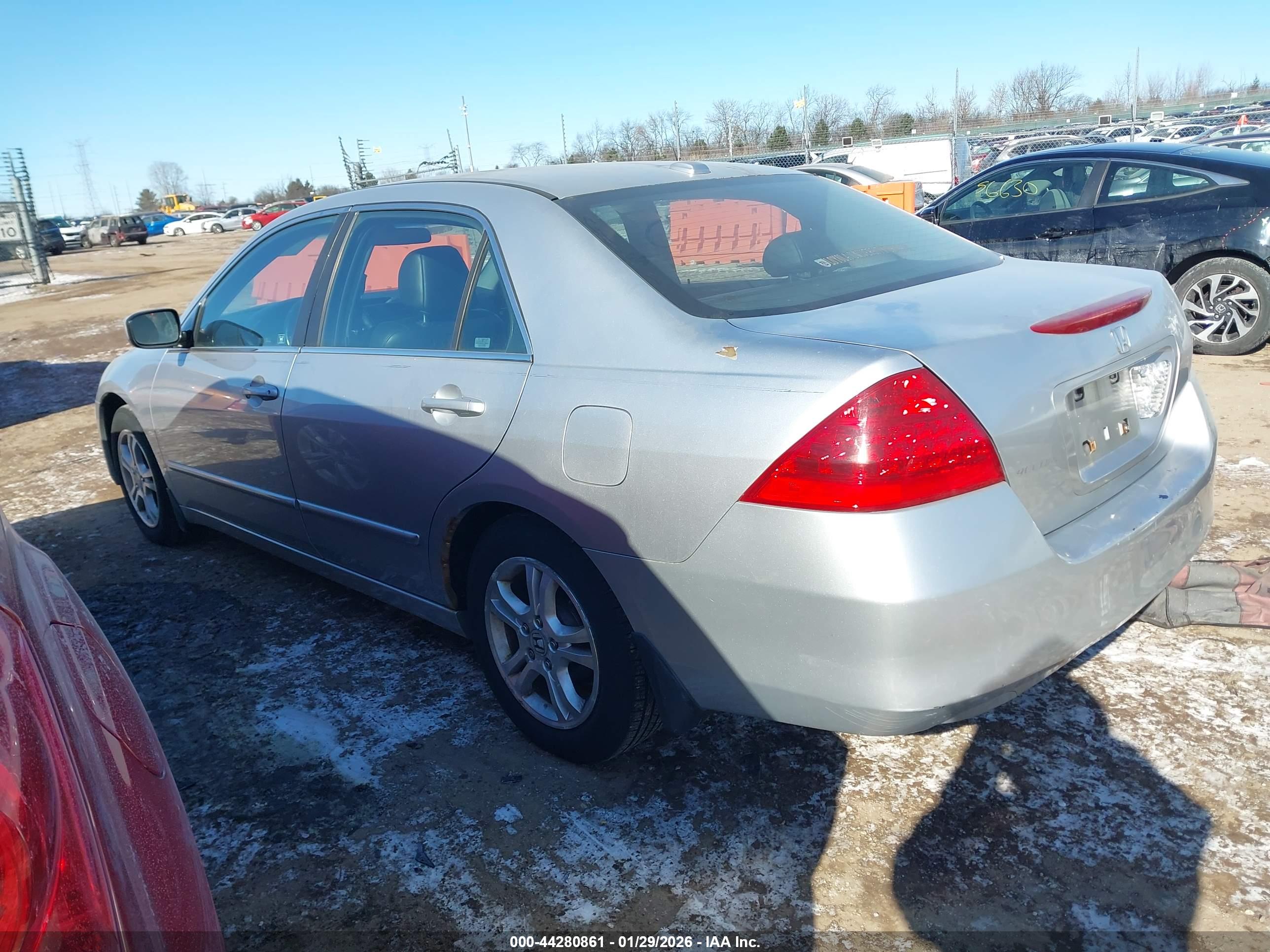 HONDA ACCORD image 3