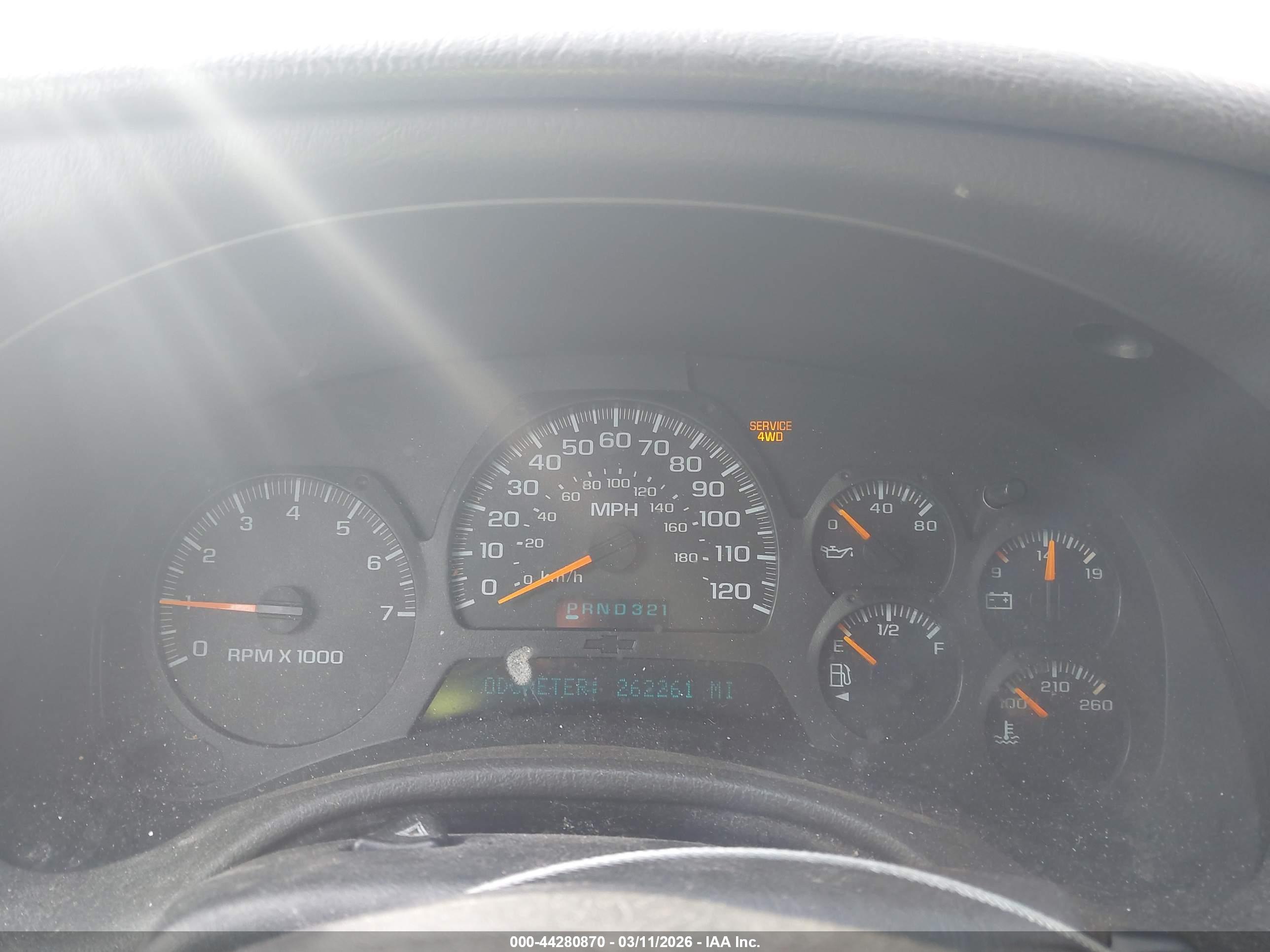 CHEVROLET TRAILBLAZER image 7