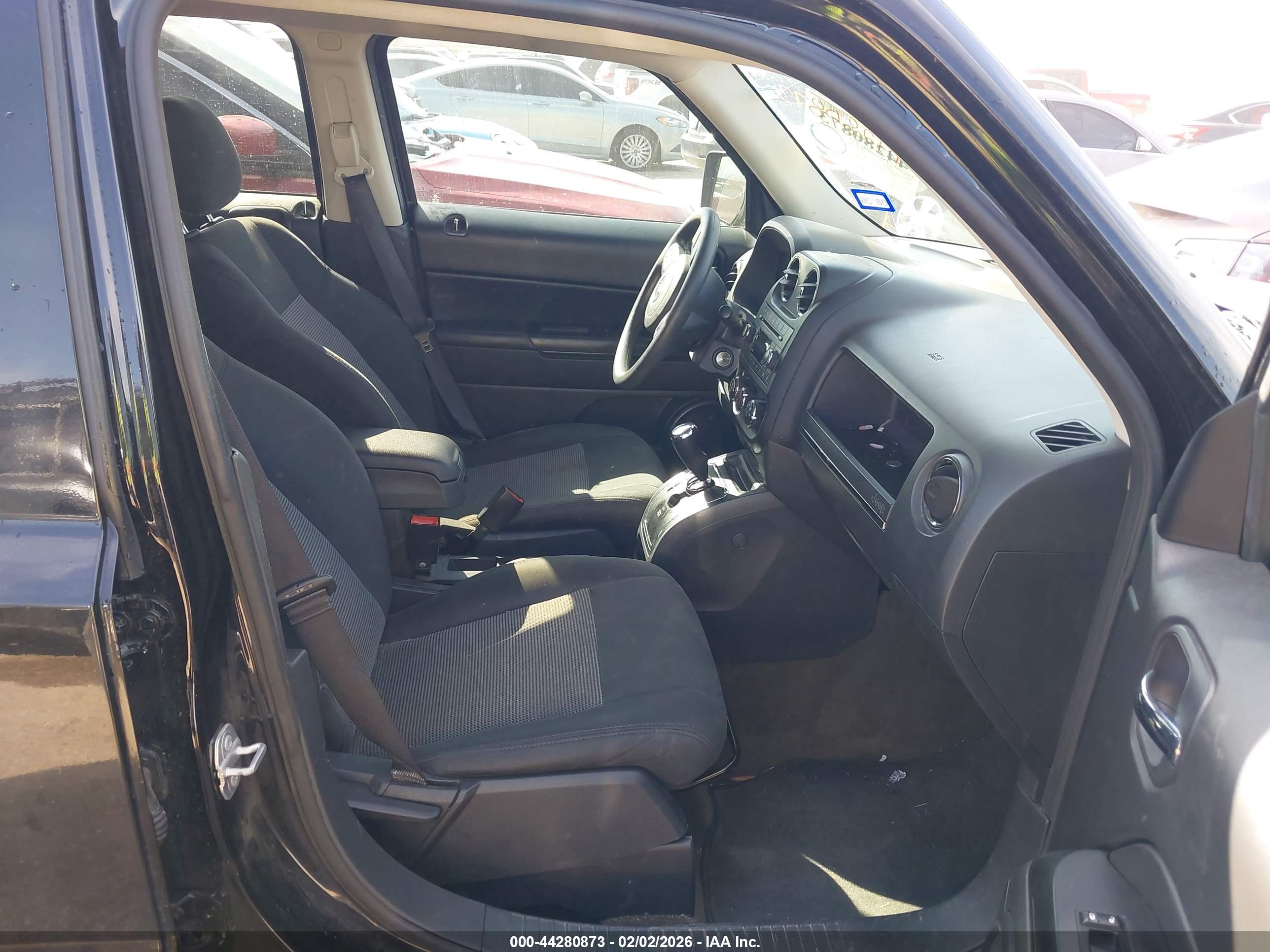 JEEP PATRIOT image 5