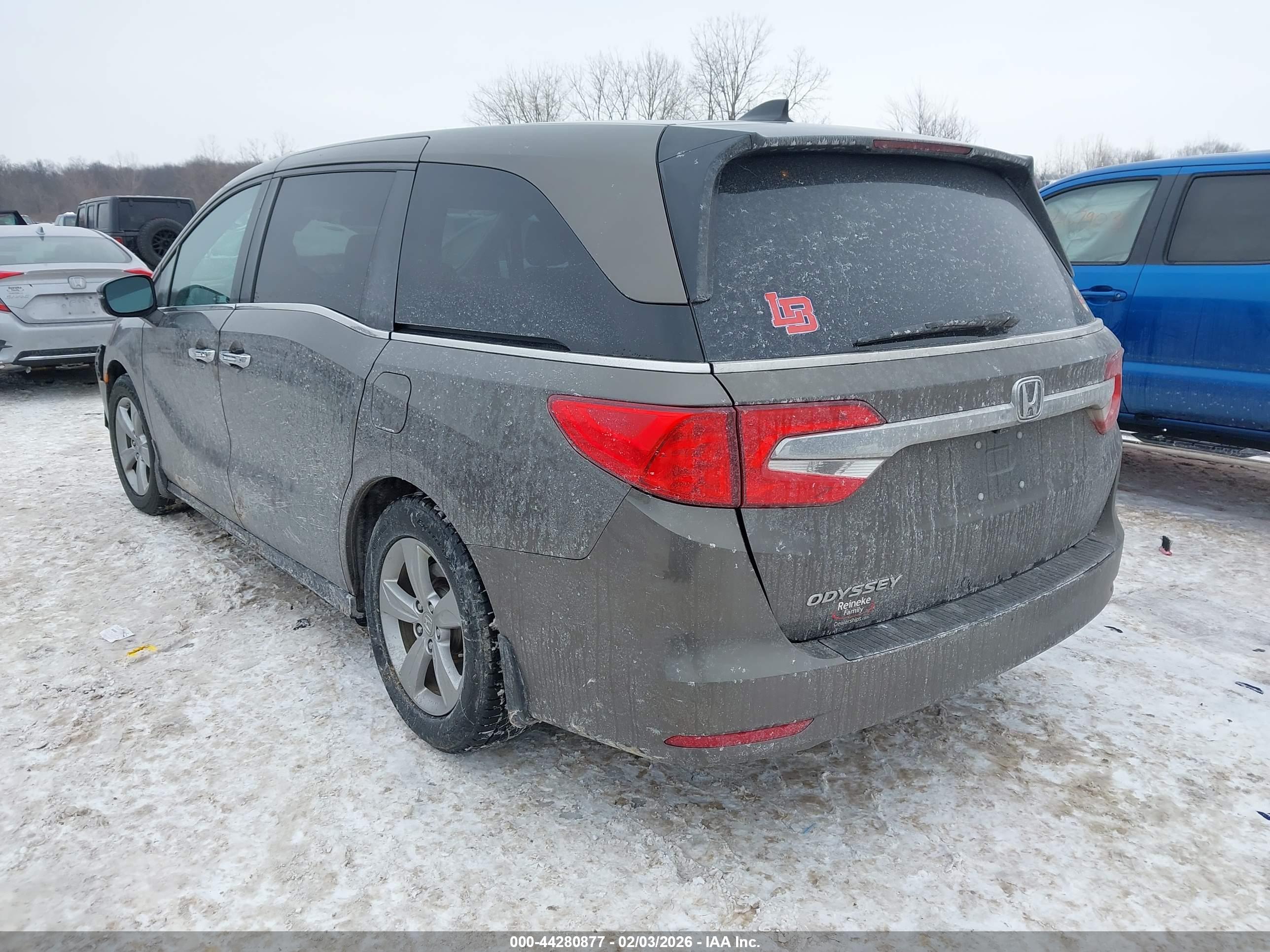 HONDA ODYSSEY image 3