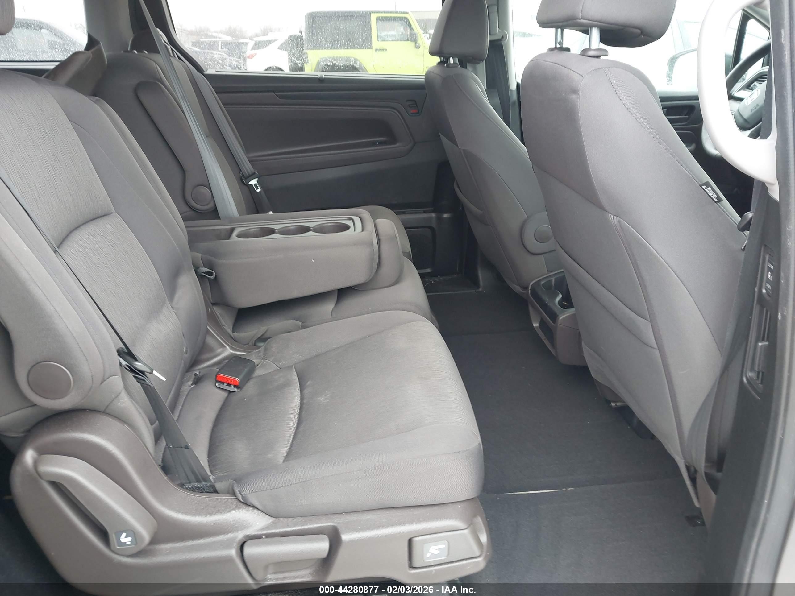 HONDA ODYSSEY image 8