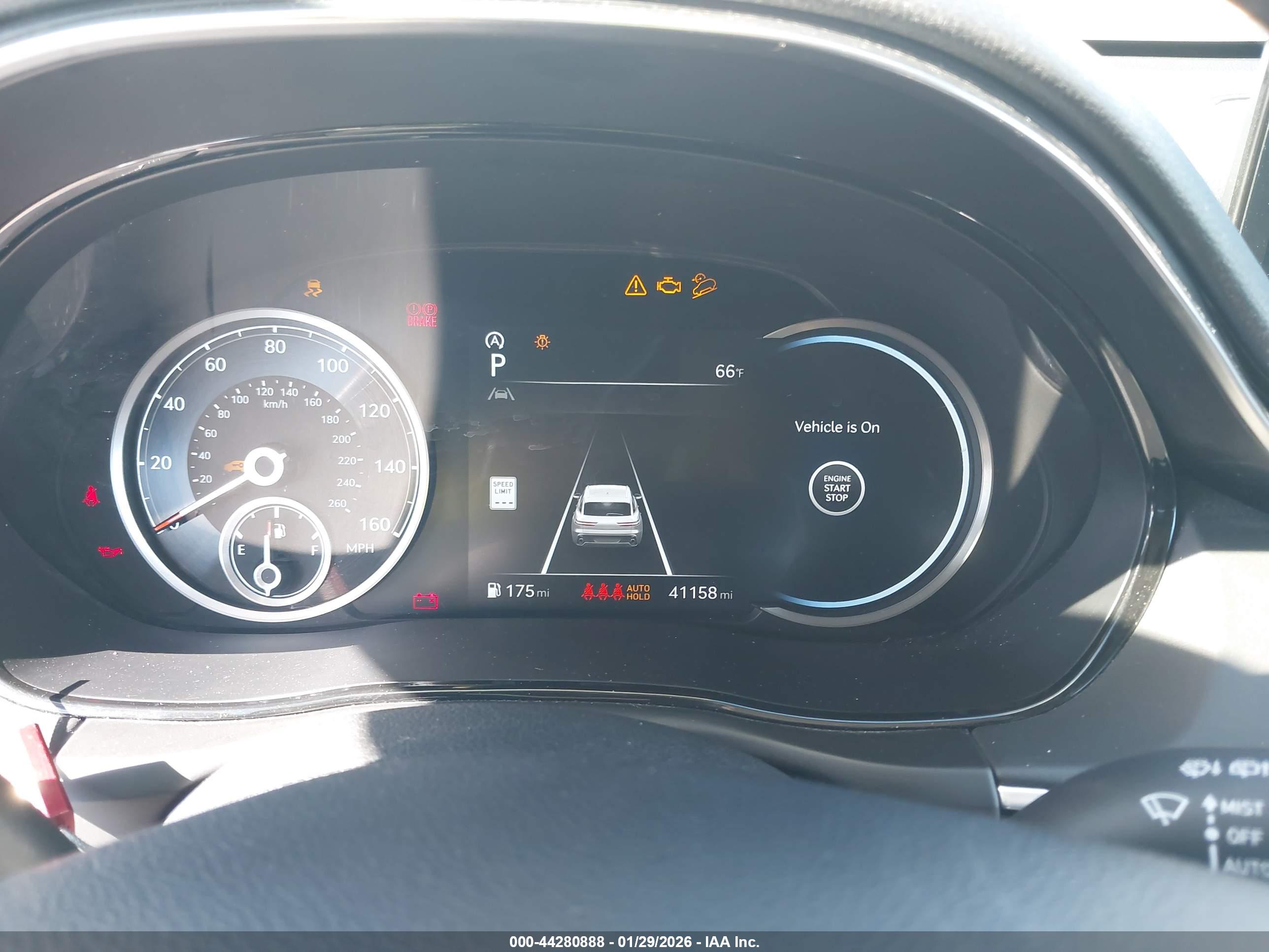 GENESIS GV70 image 7